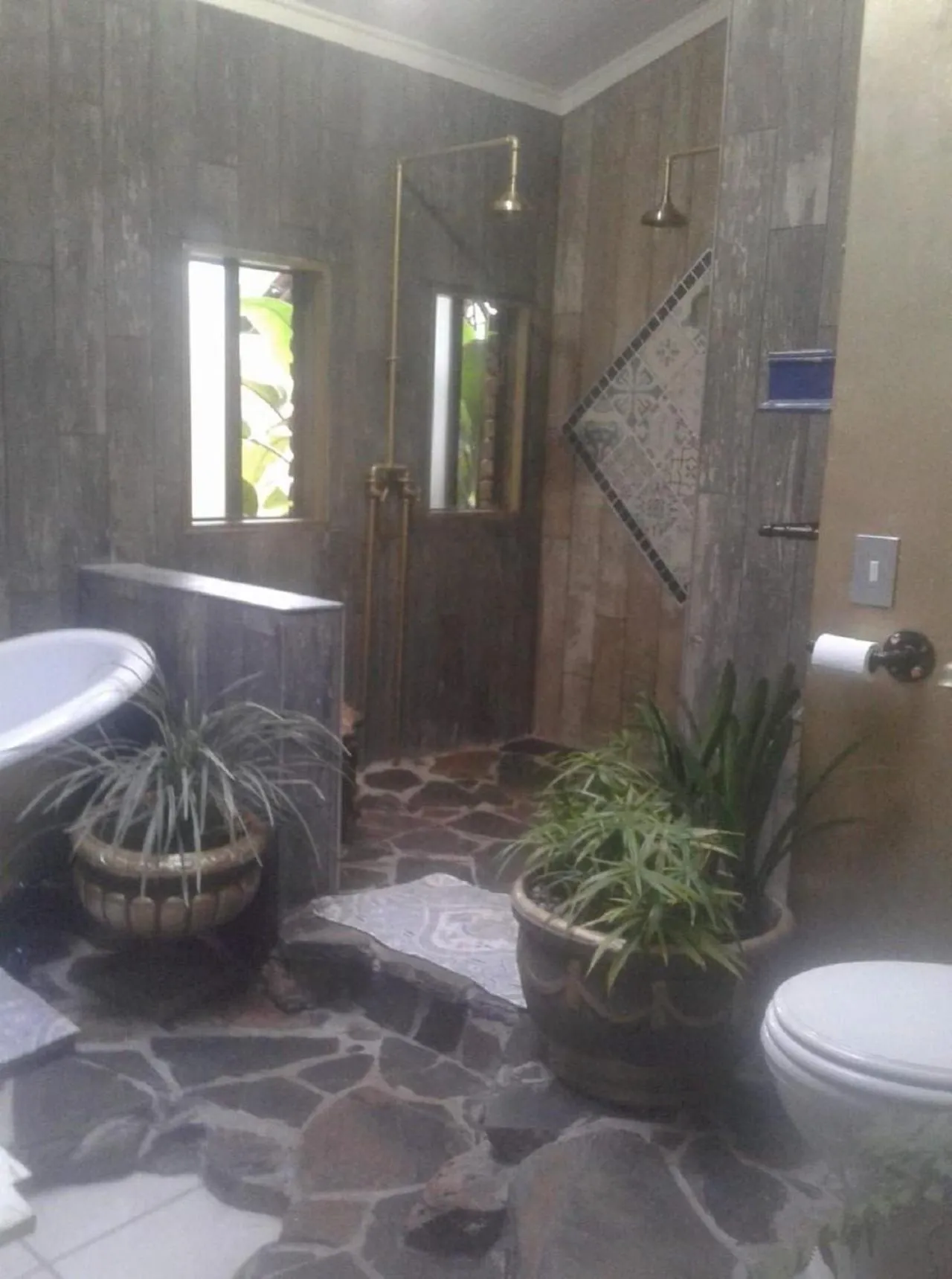 Bathroom in The Sabie Town House Guest Lodge