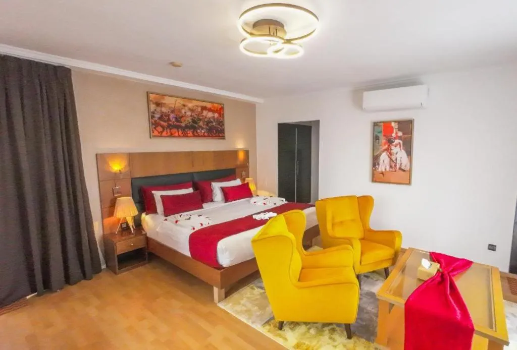 Living room, Bed in Ourika Camp Suites Hotel & Resort