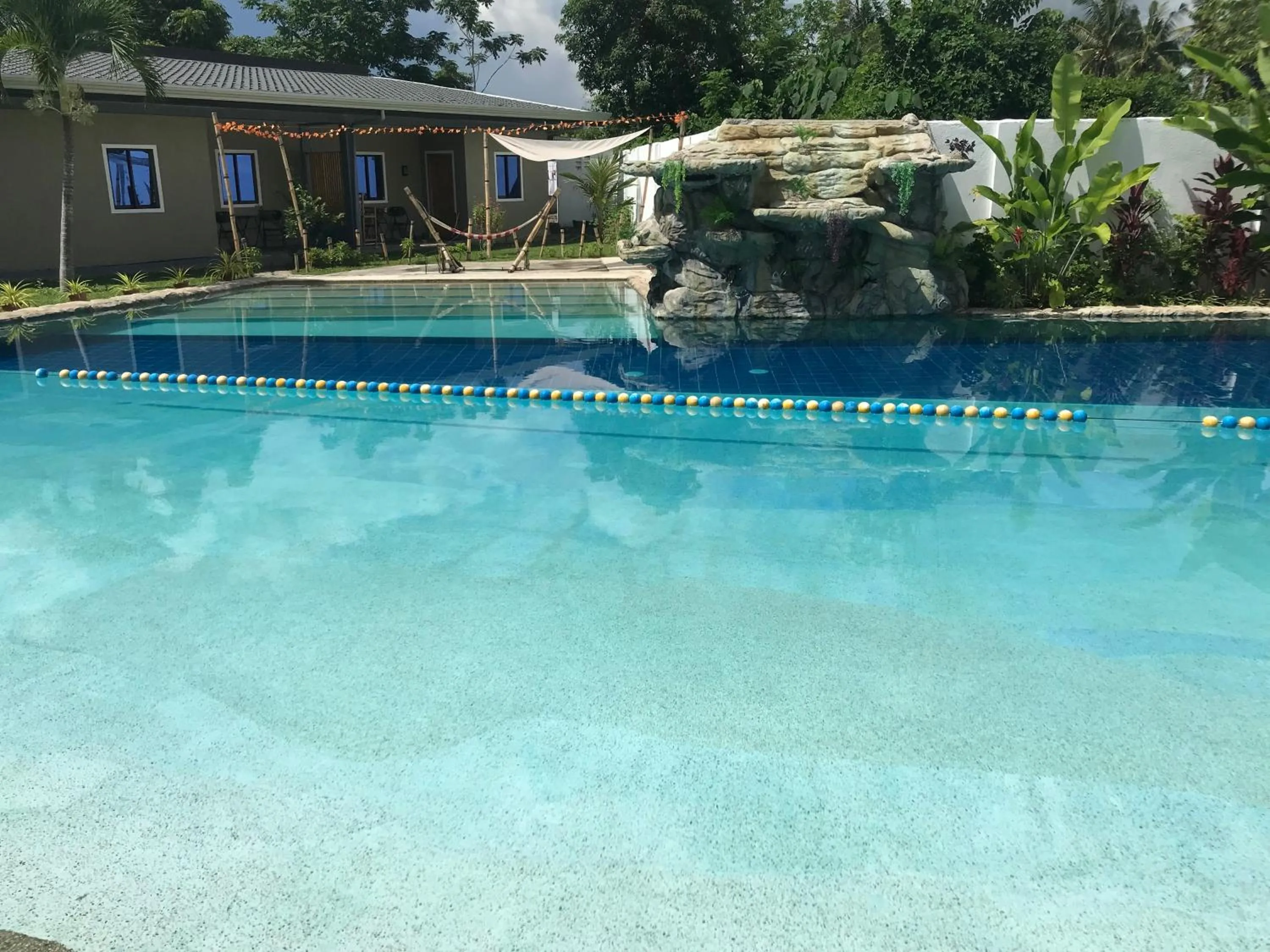 Swimming pool in Hidden Lagoon Resort