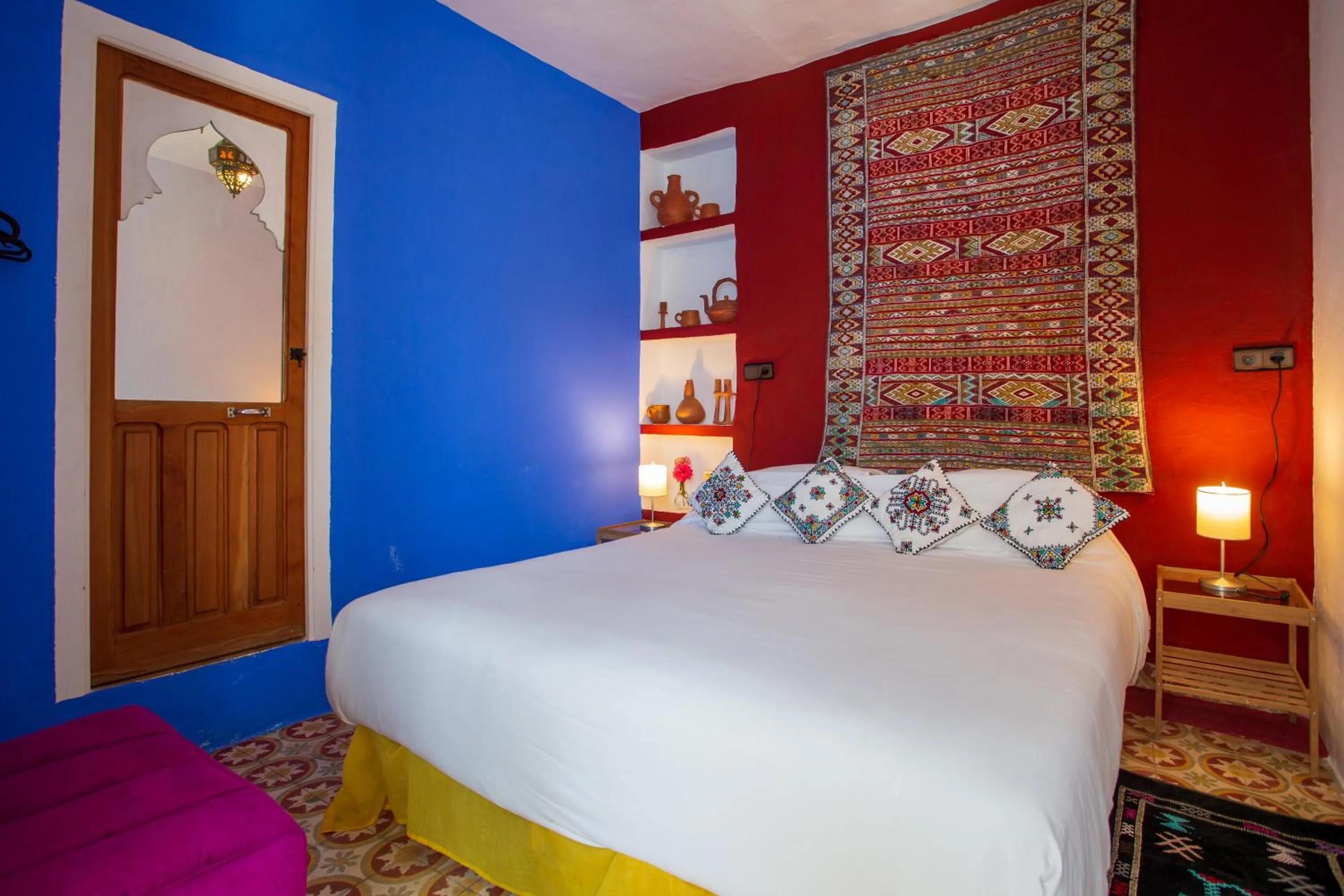 Property building, Bed in Hotel Casa Miguel