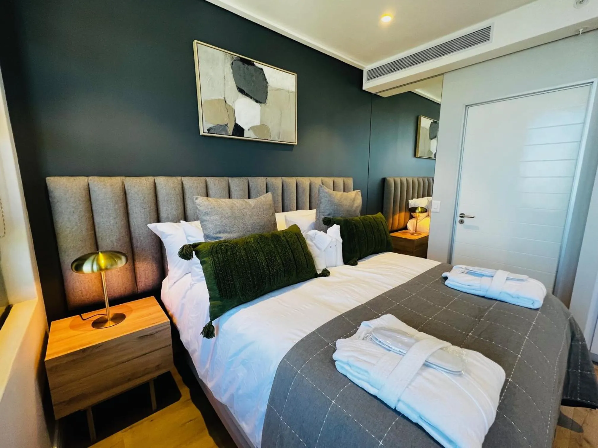 Bed in Urban Elephant 16 On Bree