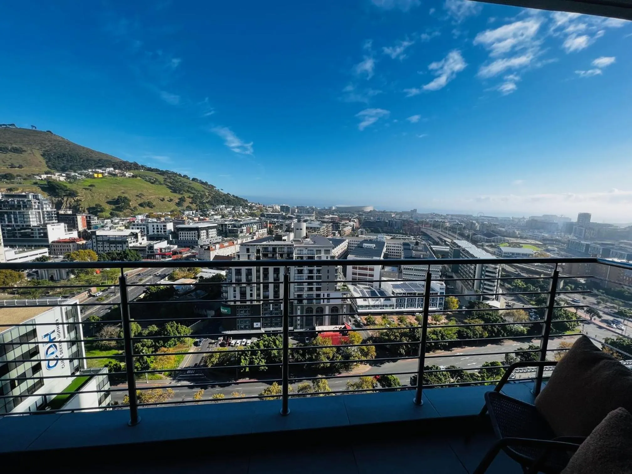 Bird's eye view in Urban Elephant 16 On Bree