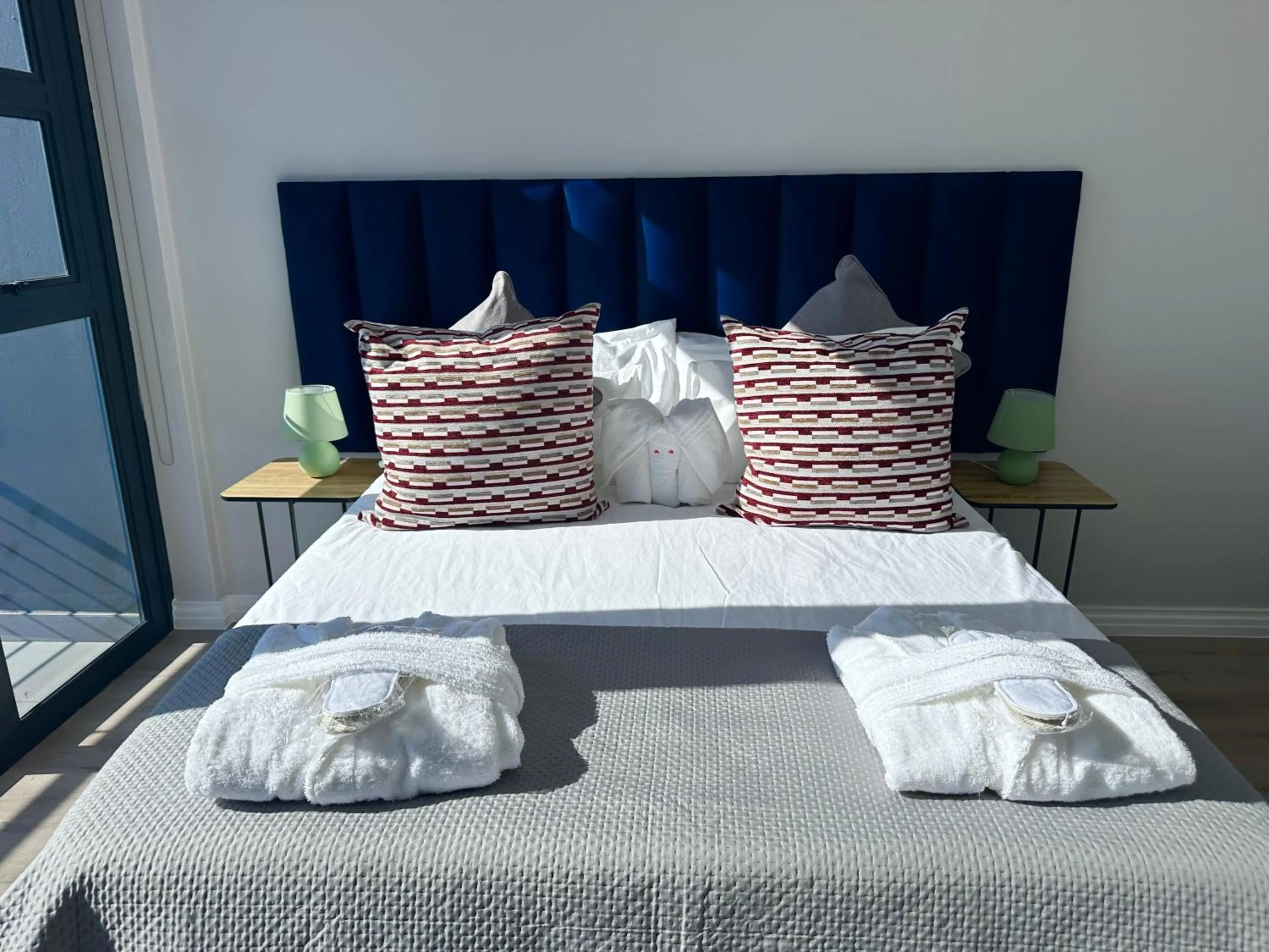 Bedroom, Bed in Urban Elephant 16 On Bree