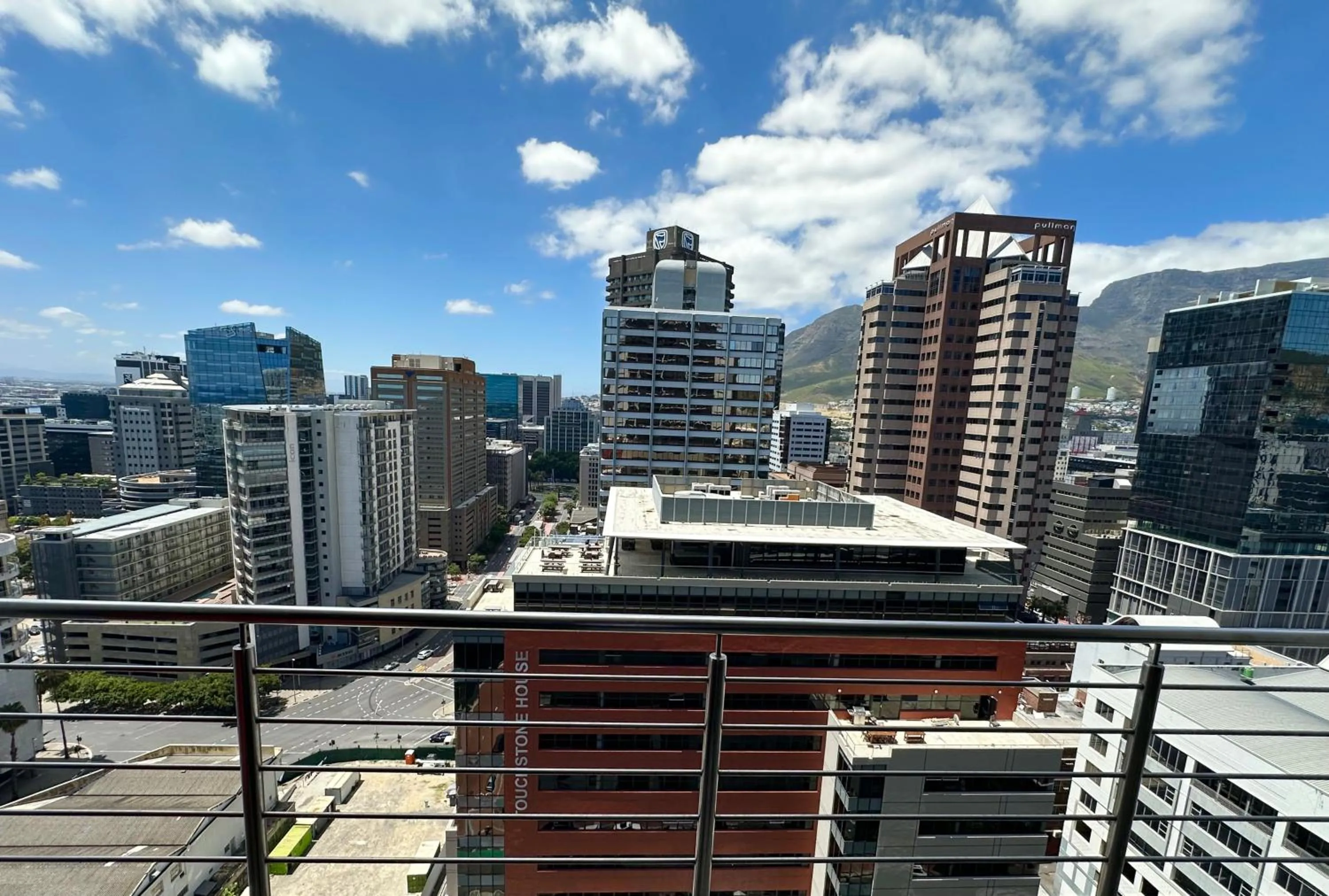 City view in Urban Elephant 16 On Bree