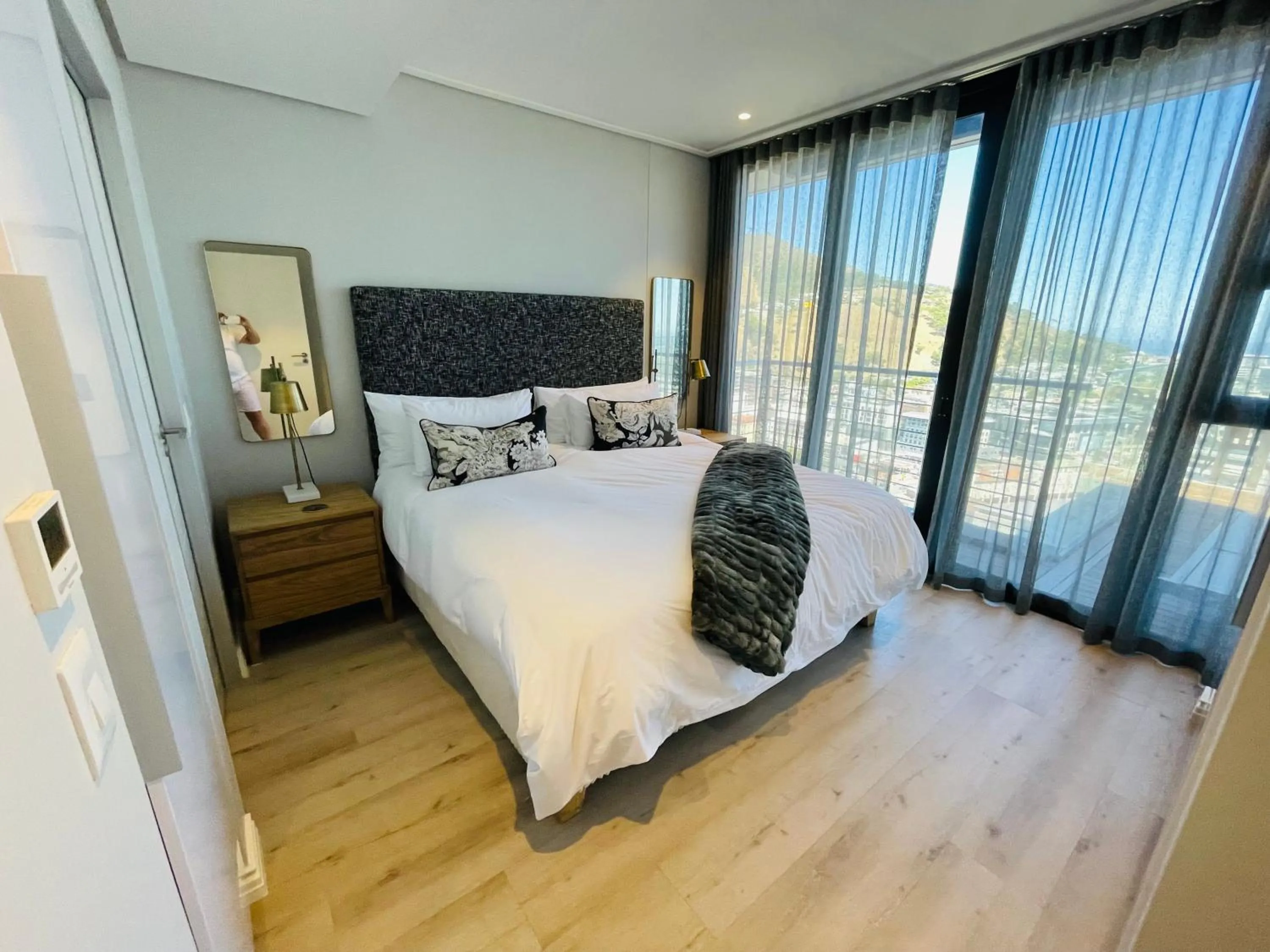 Bedroom, Bed in Urban Elephant 16 On Bree