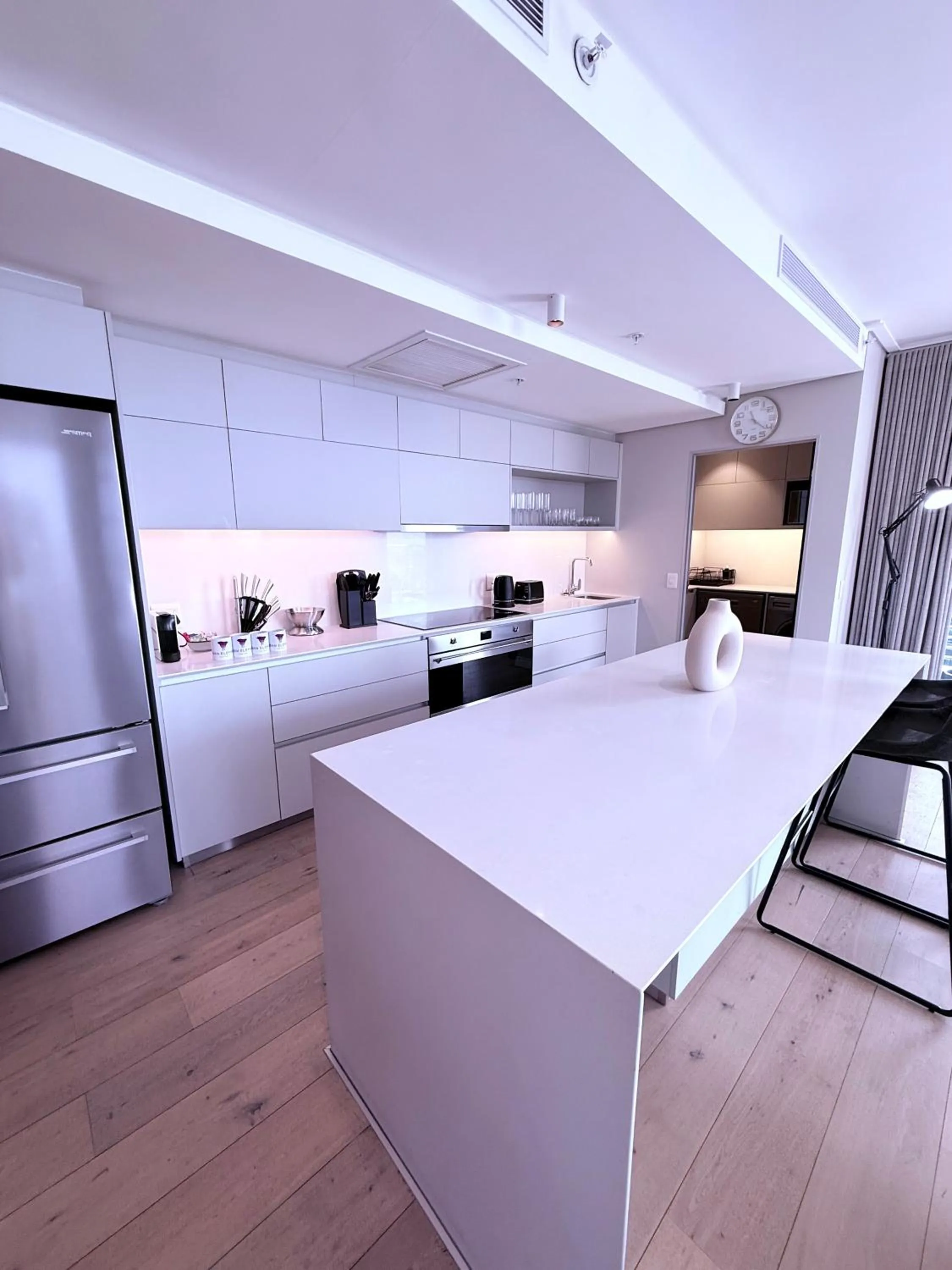 Urban Elephant 16 On Bree