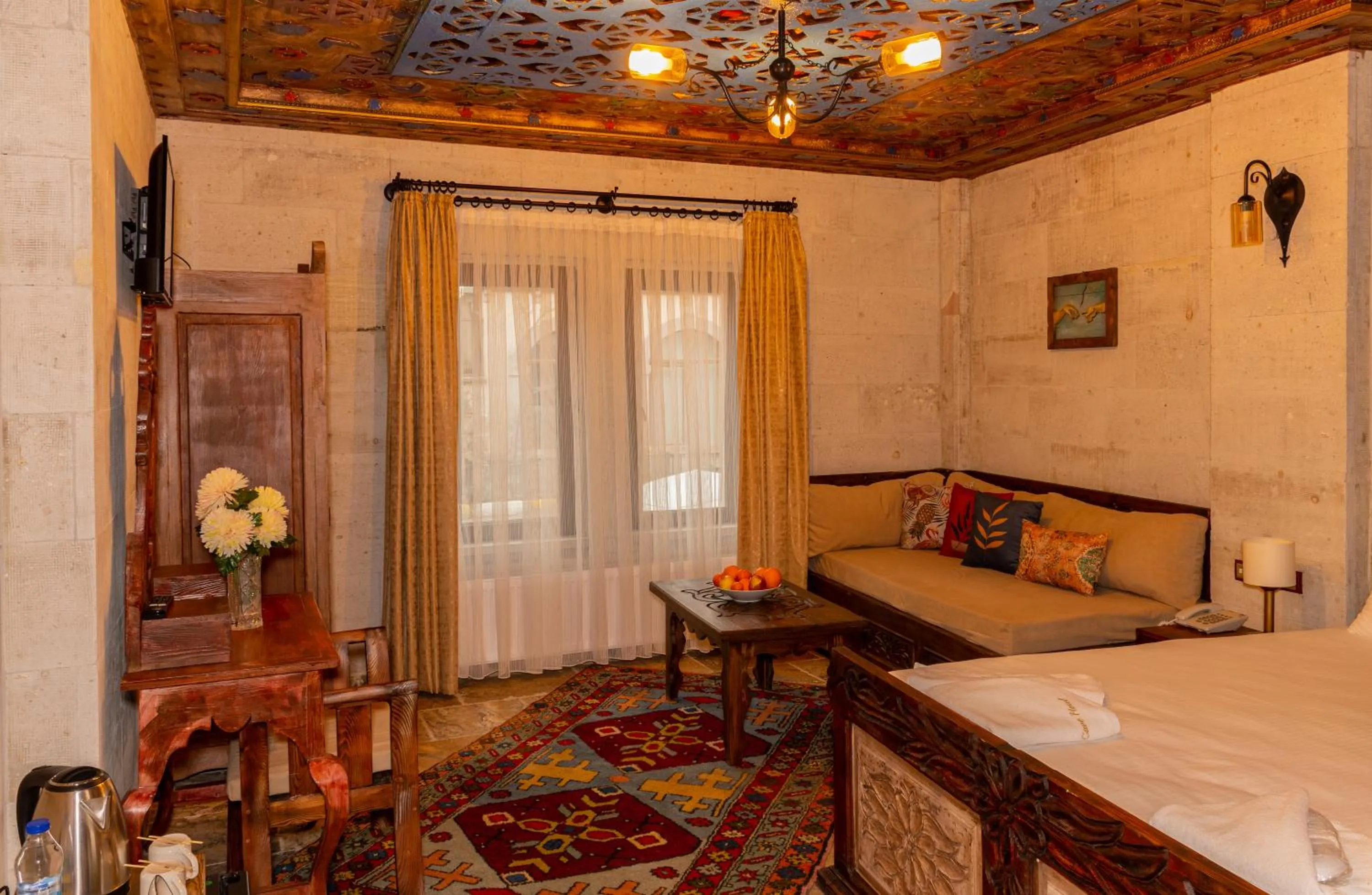 Bed in Olivia Cave Hotel