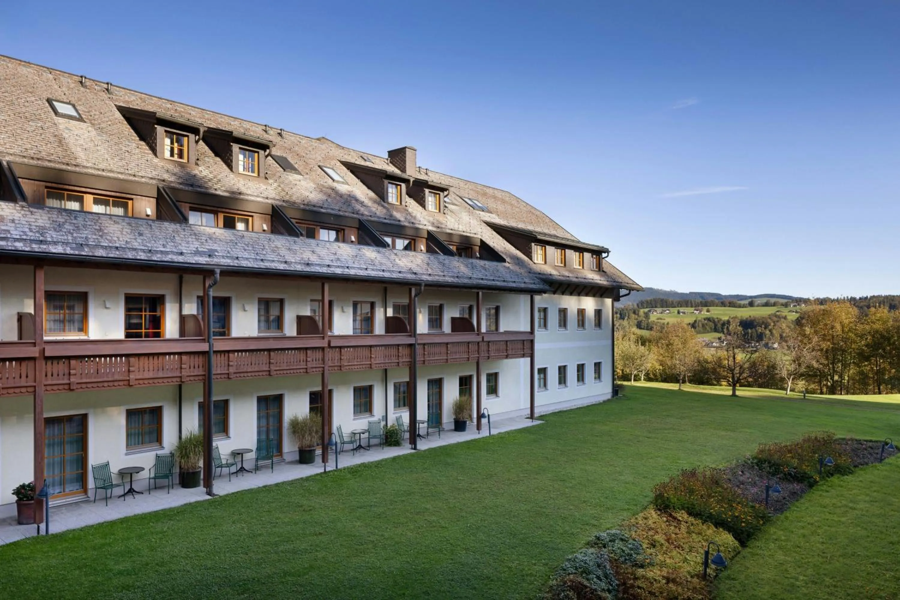 Photo of the whole room in Arabella Jagdhof Resort am Fuschlsee, a Tribute Portfolio Hotel