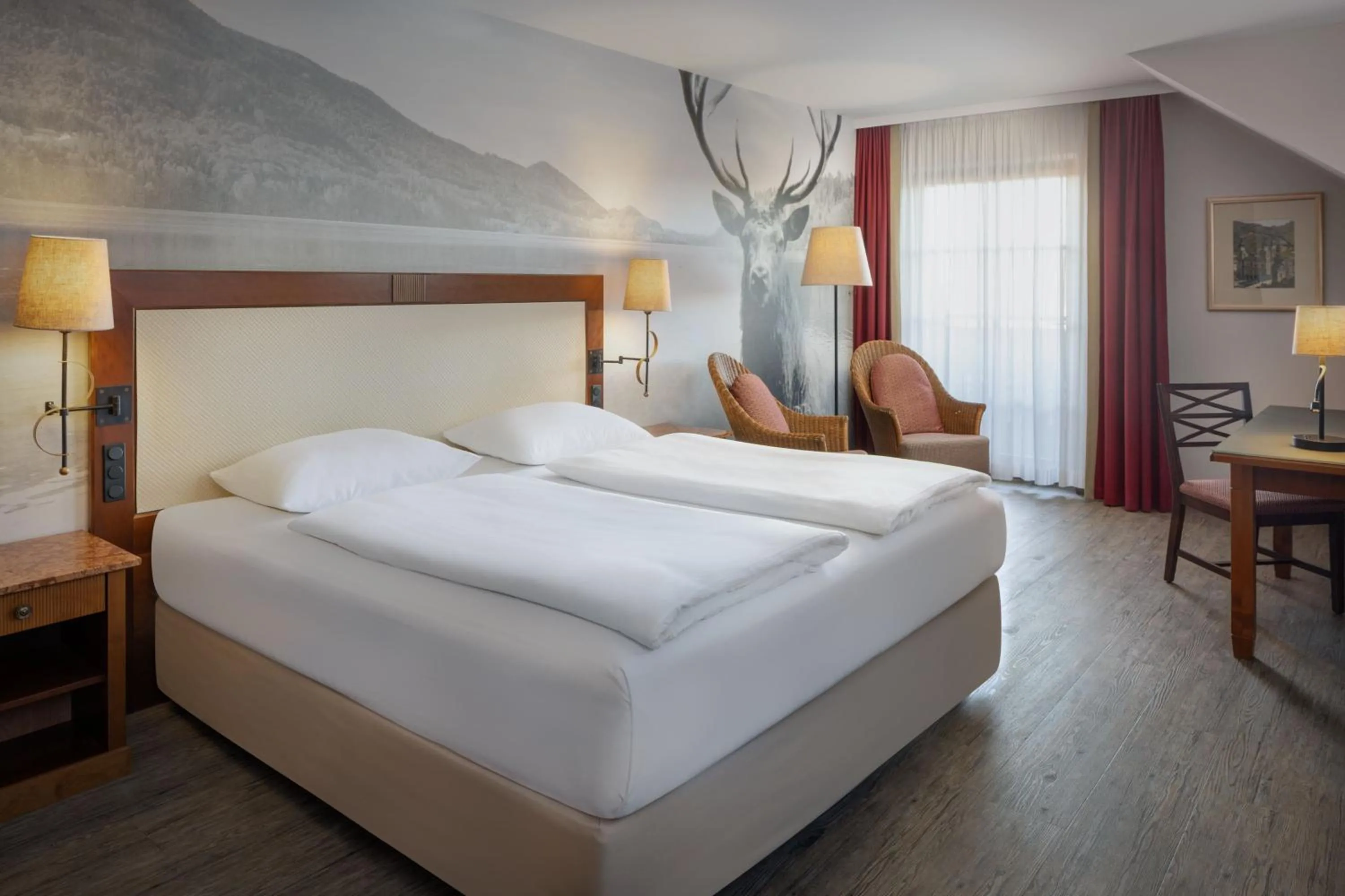 Photo of the whole room, Bed in Arabella Jagdhof Resort am Fuschlsee, a Tribute Portfolio Hotel