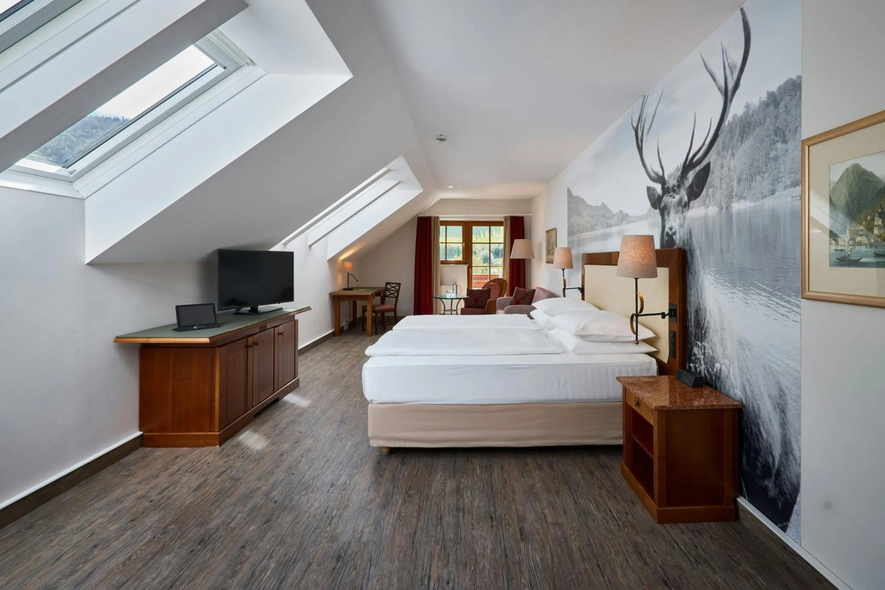 Photo of the whole room, Bed in Arabella Jagdhof Resort am Fuschlsee, a Tribute Portfolio Hotel
