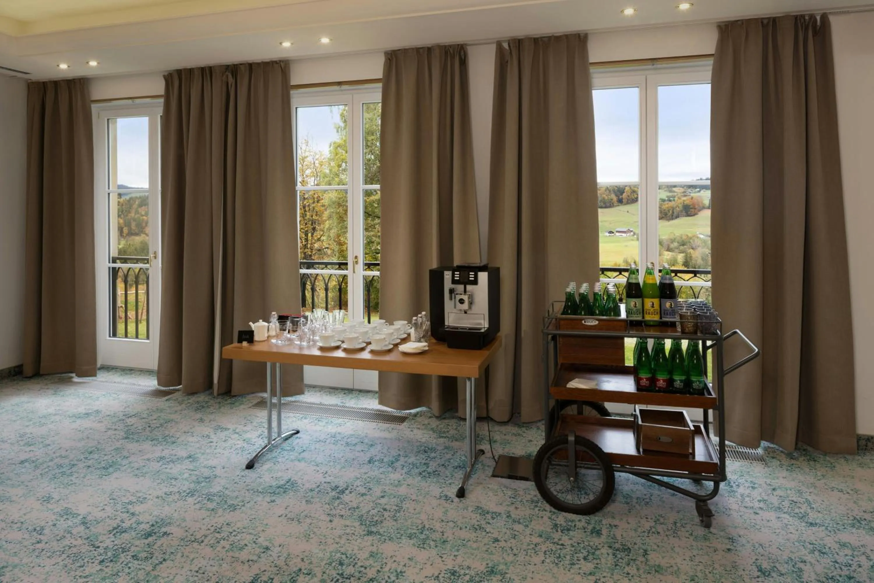 Meeting/conference room in Arabella Jagdhof Resort am Fuschlsee, a Tribute Portfolio Hotel