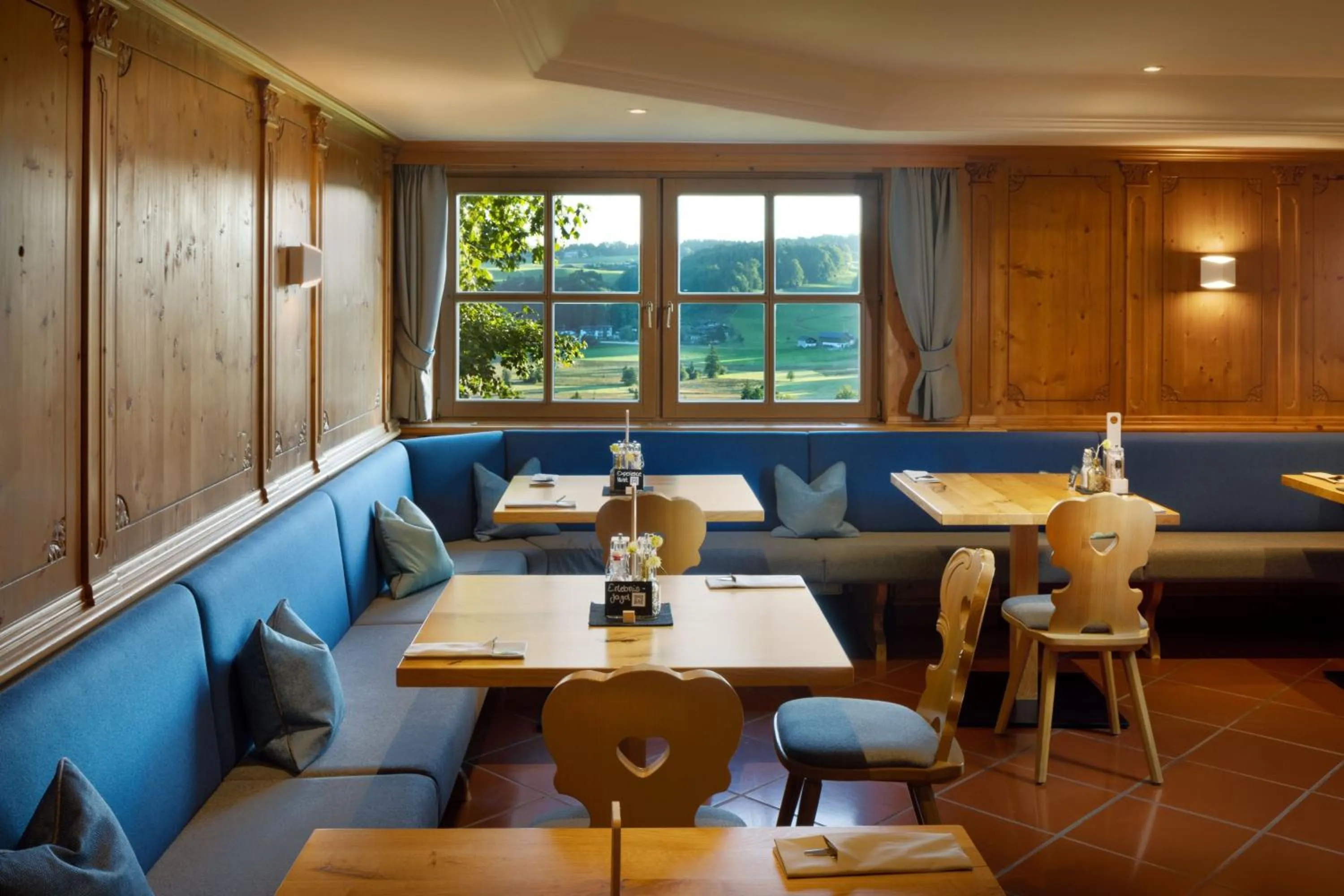 Breakfast in Arabella Jagdhof Resort am Fuschlsee, a Tribute Portfolio Hotel