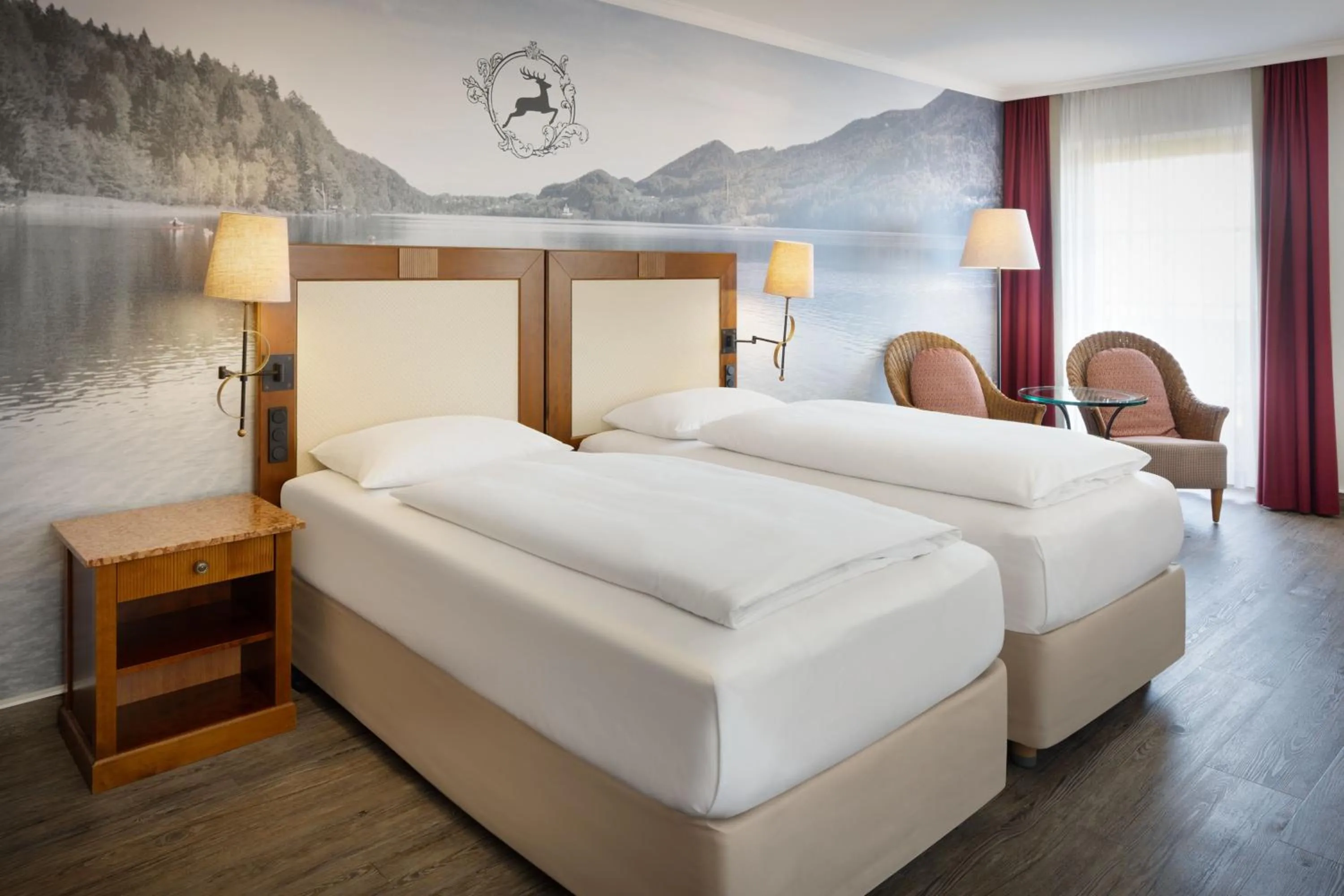 Photo of the whole room, Bed in Arabella Jagdhof Resort am Fuschlsee, a Tribute Portfolio Hotel