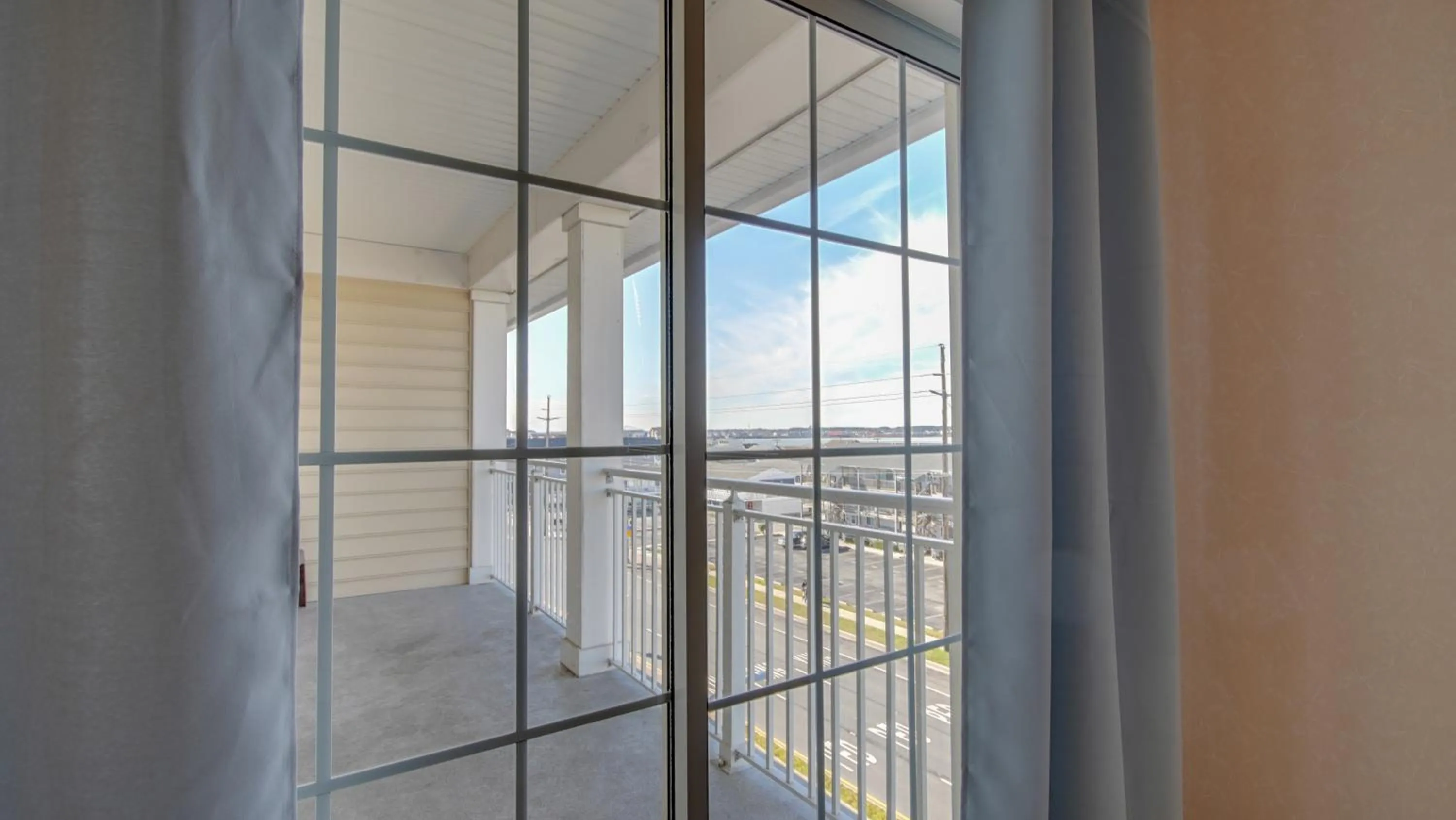 Balcony/Terrace in Americana Condos 10th street