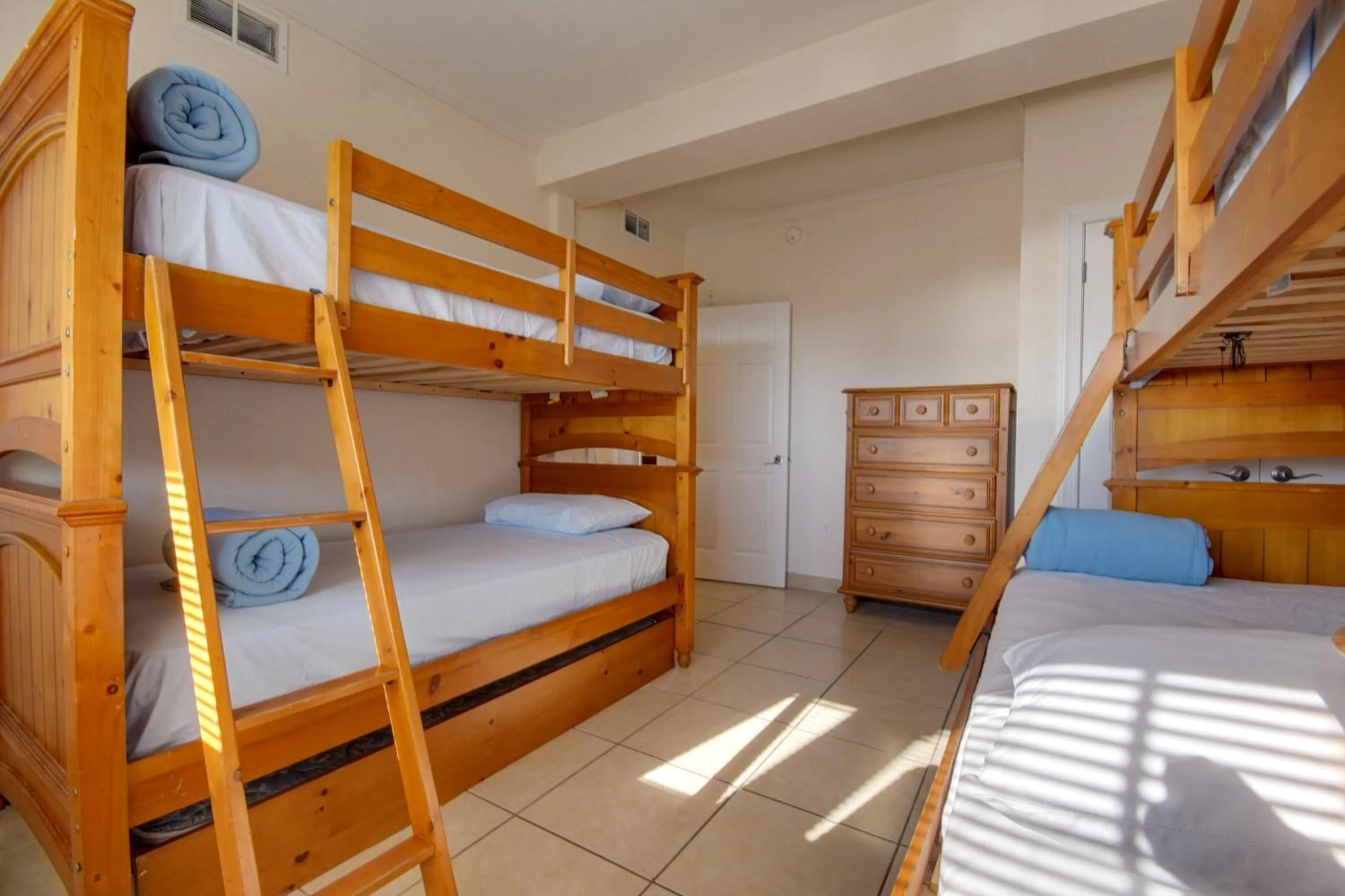 Bedroom, Bed in Americana Condos 10th street