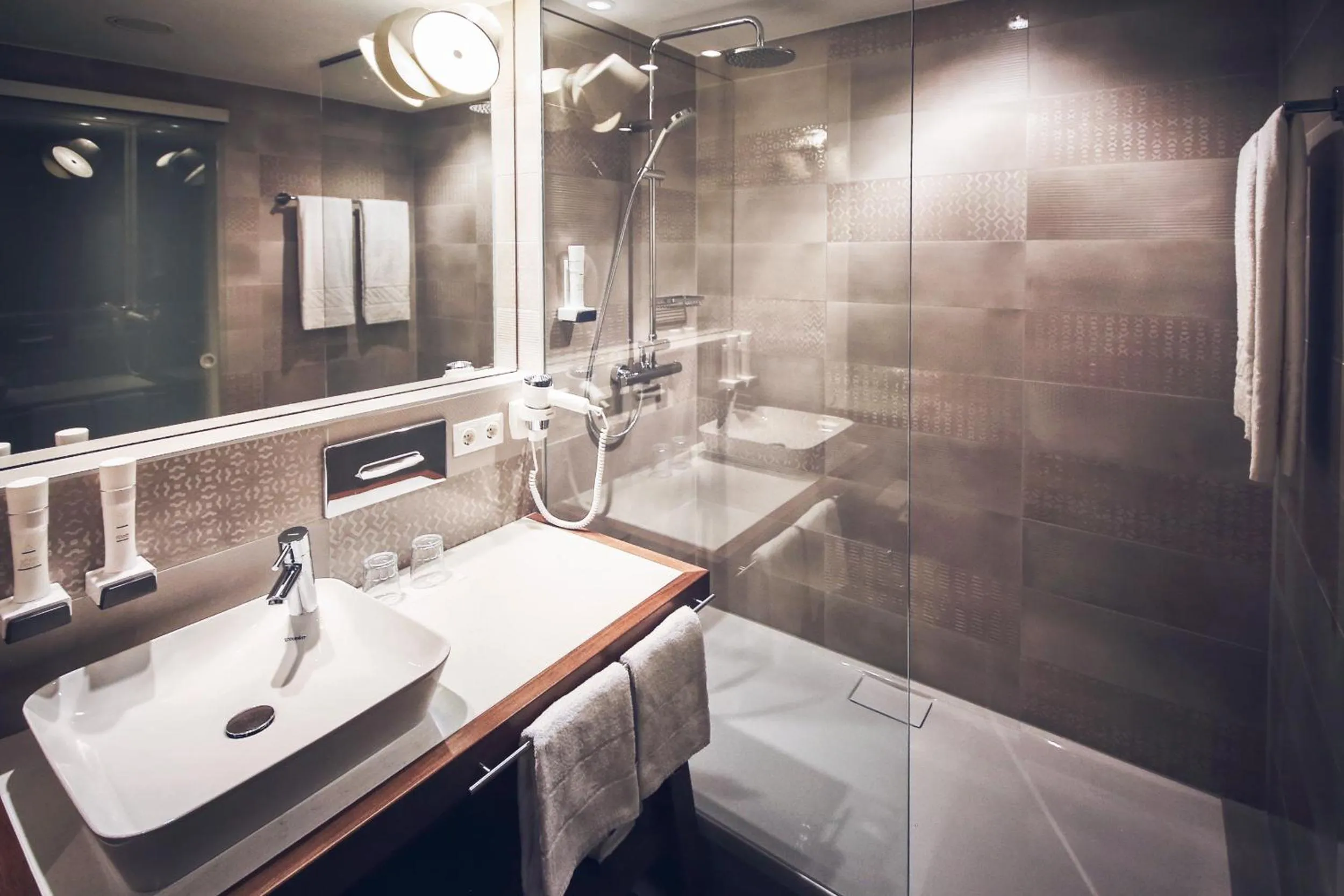 Shower in Das Sonnreich - Thermenhotel Loipersdorf