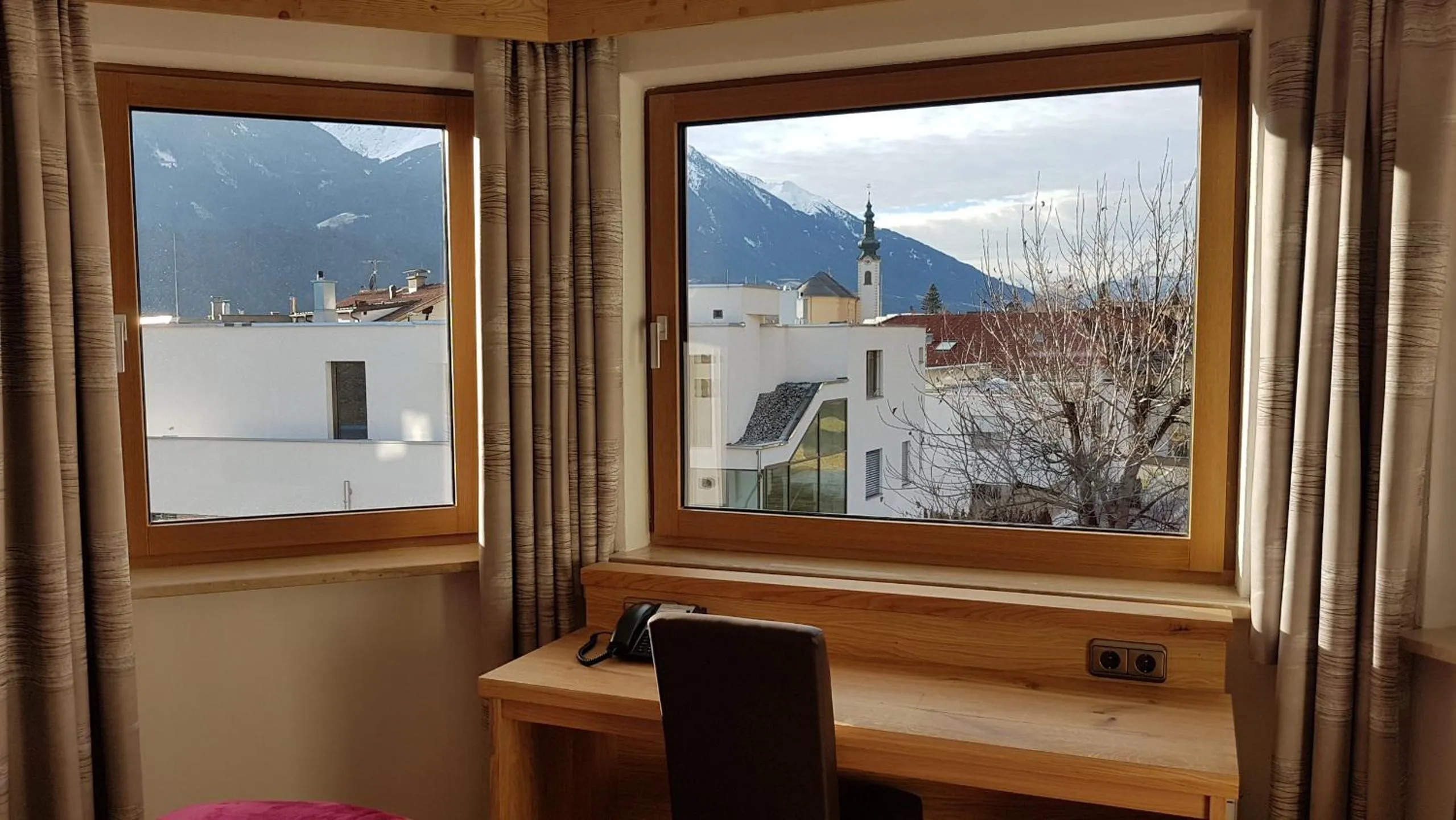 Day in Hotel Tyrolis