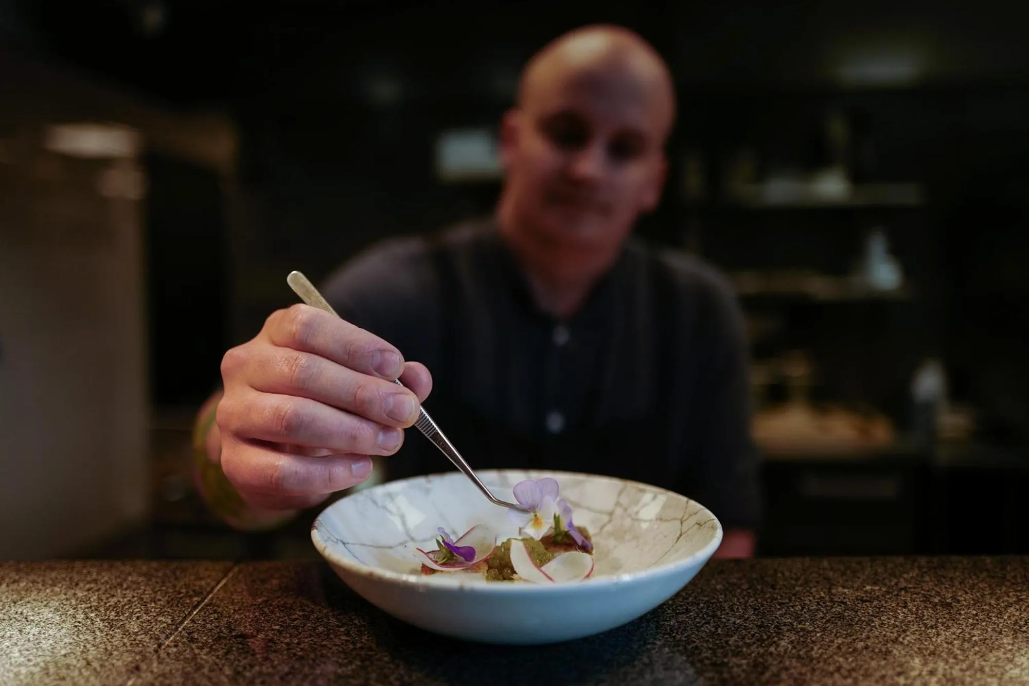 Restaurant/places to eat in Kuru Resort