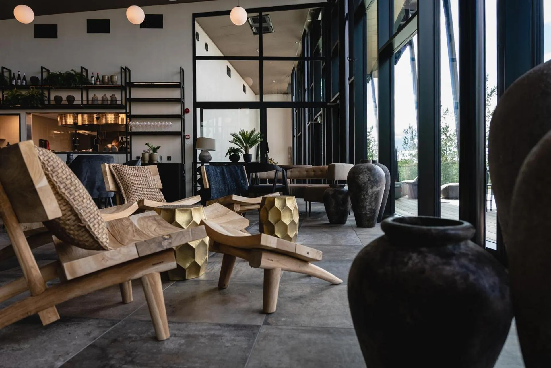 Restaurant/places to eat in Kuru Resort