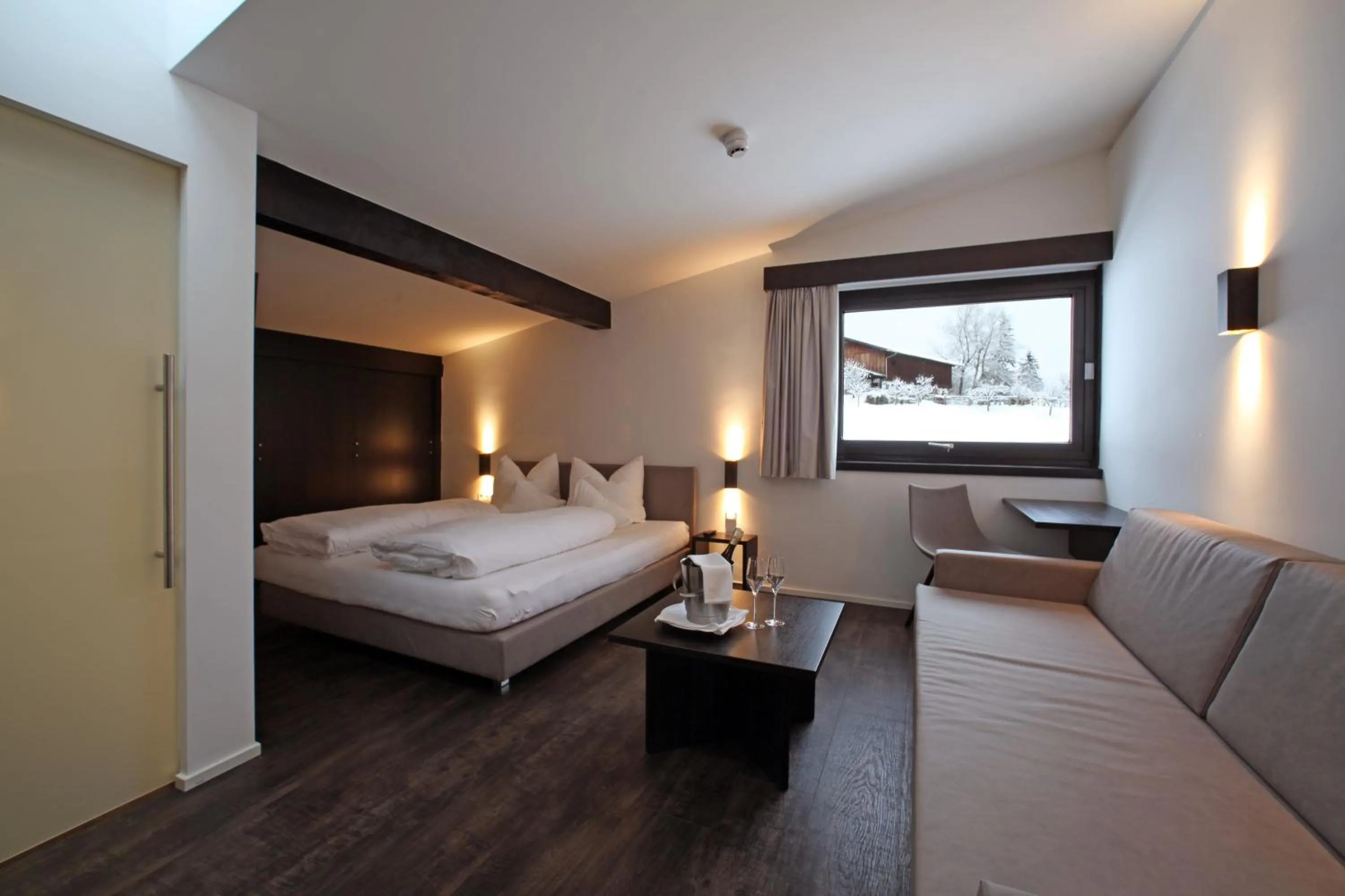 Bedroom, Bed in Hotel & Appartements Oberhofer