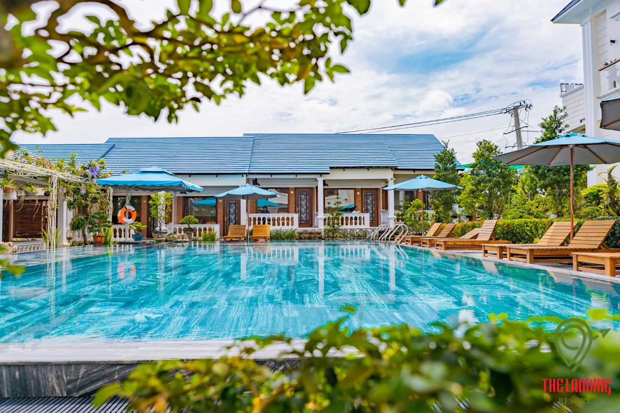 Swimming pool in The Landing Resort