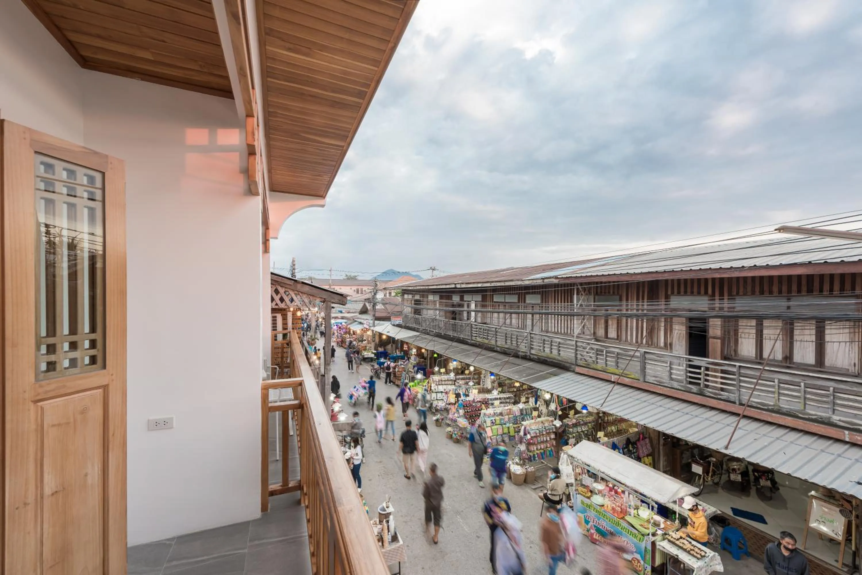 Balcony/Terrace in Chiangkhan River Walk Hotel