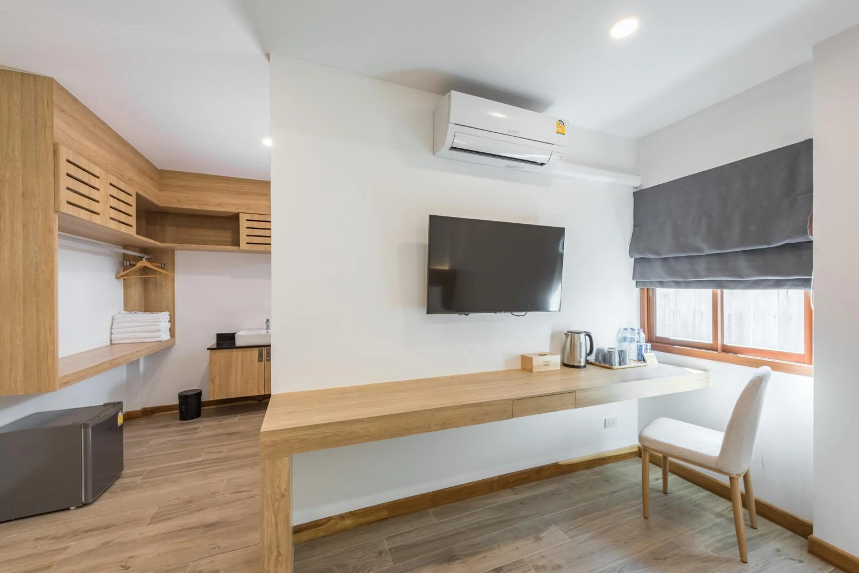 Living room in Chiangkhan River Walk Hotel