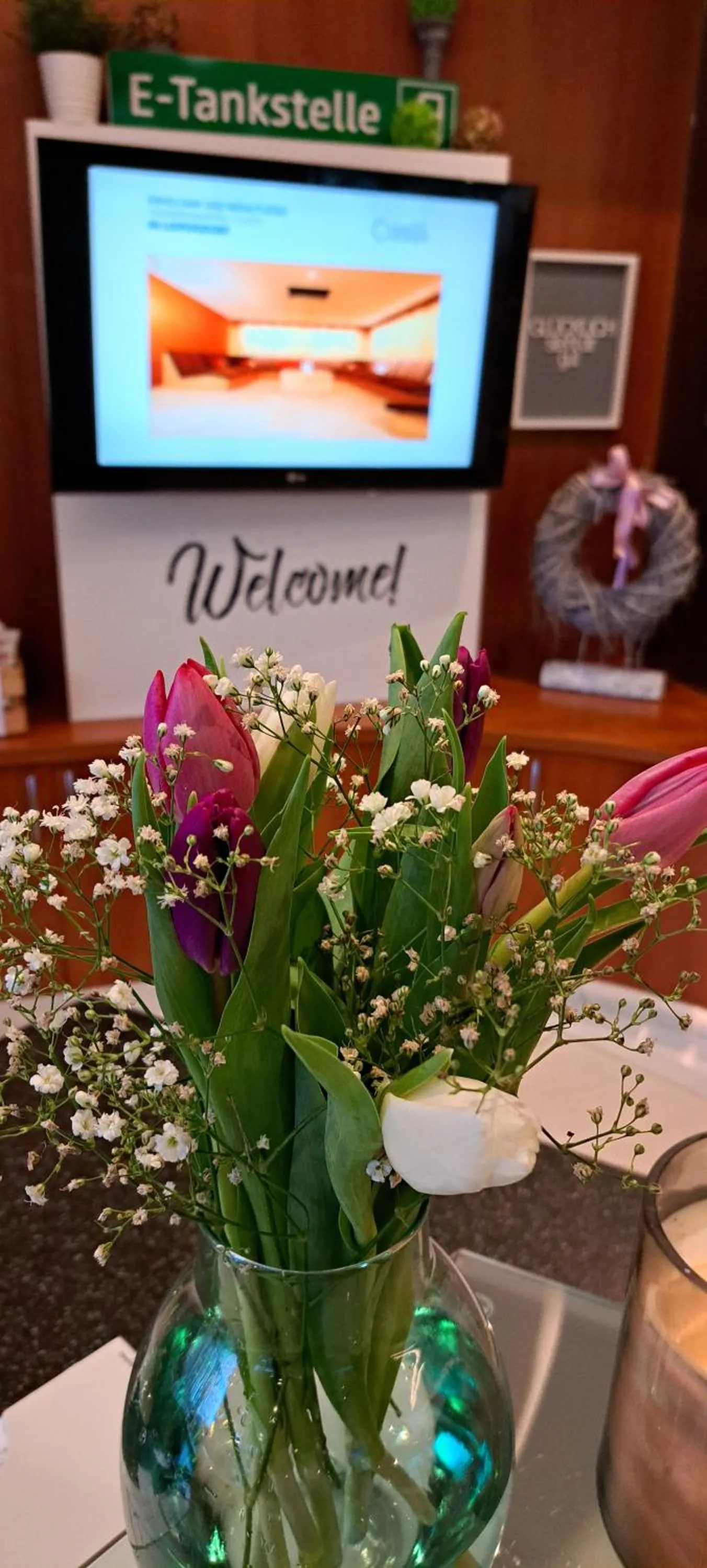 Lobby or reception in Hotel Stoiser Graz -Parkplatz inbegriffen!