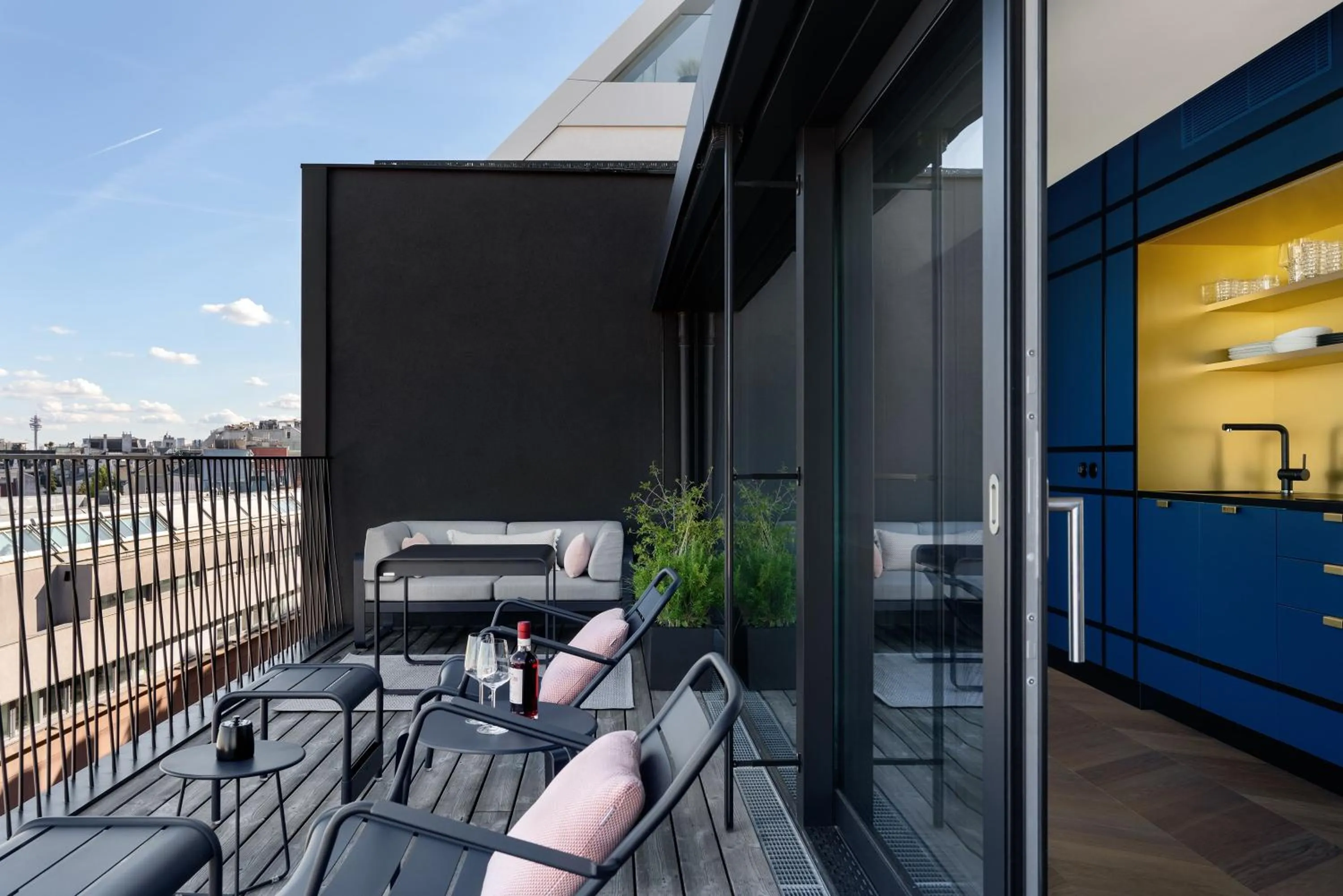 Balcony/Terrace in Hotel Gilbert