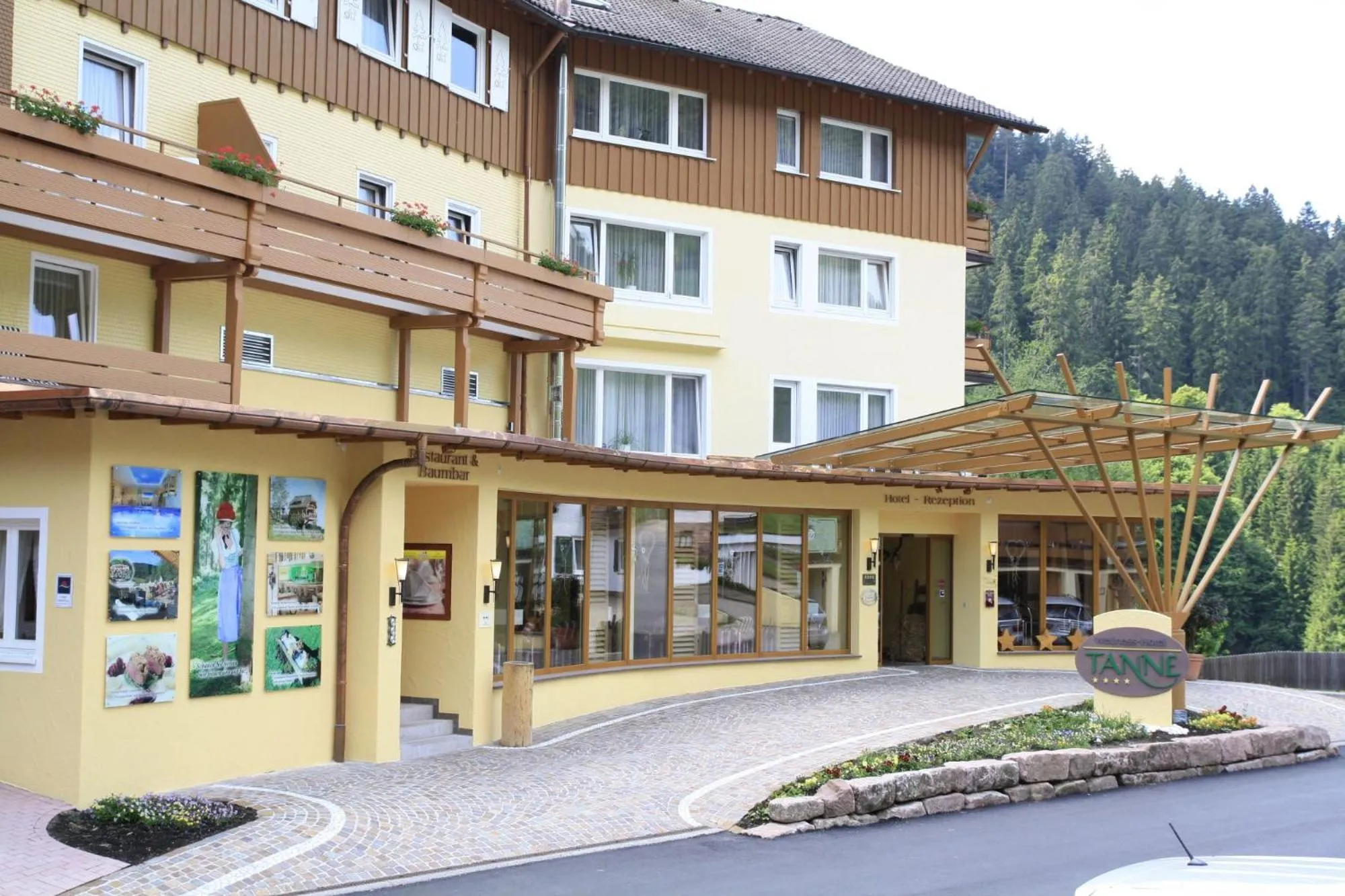 Property building in Wellnesshotel Tanne