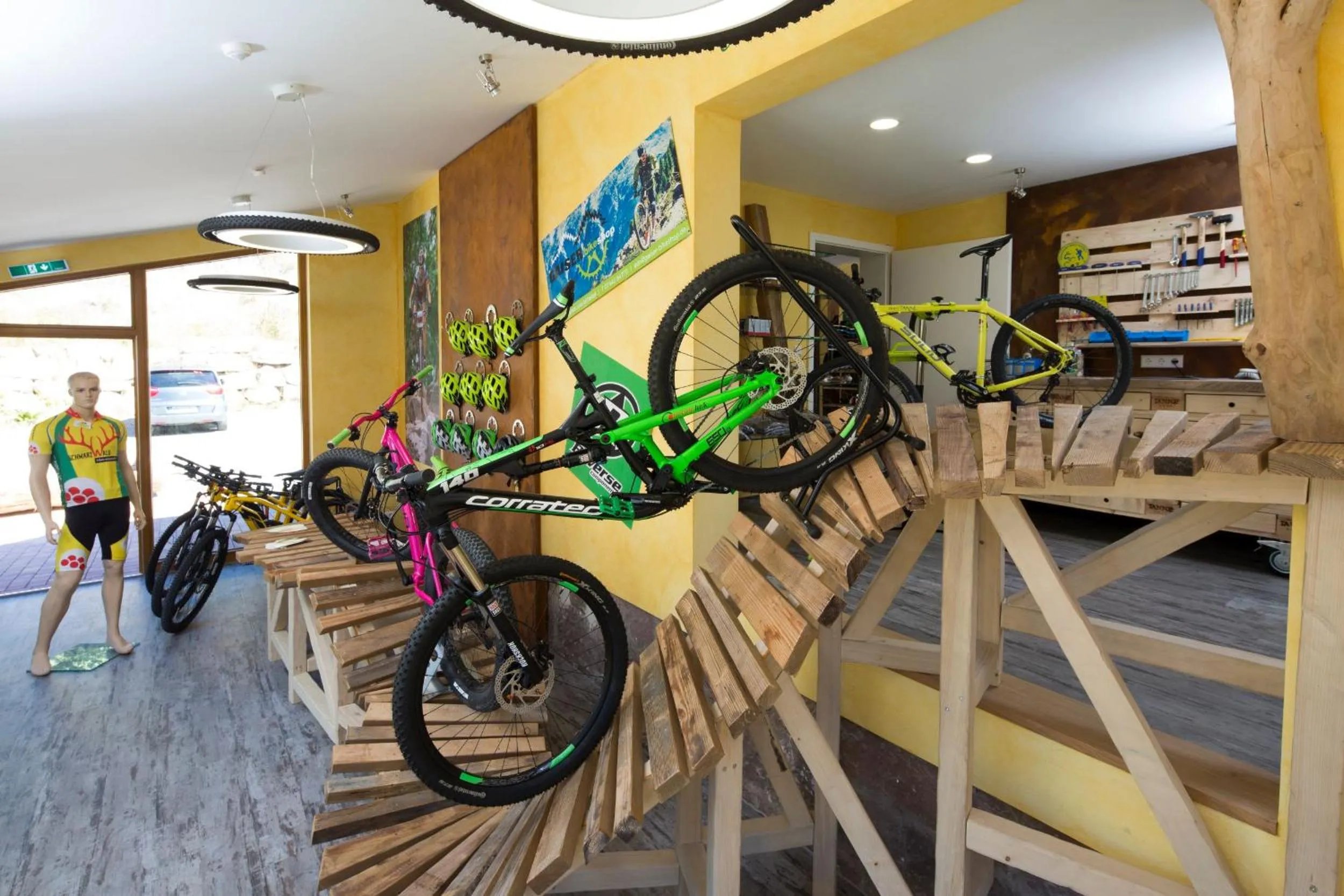 Cycling in Wellnesshotel Tanne