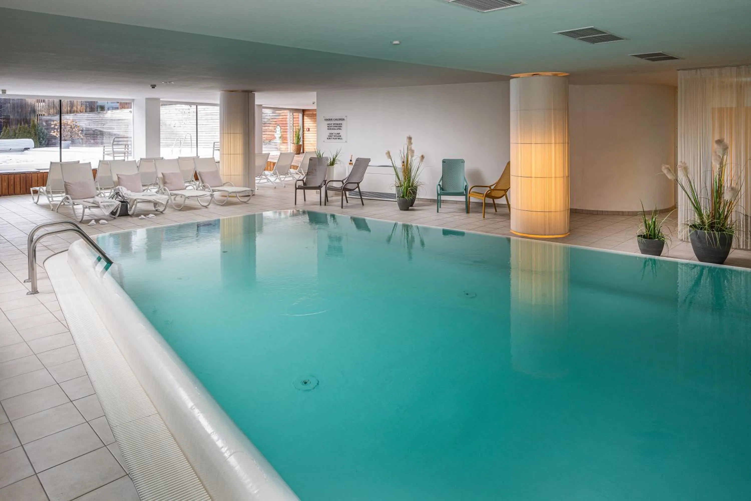 Swimming pool in Geniesserhotel Rauter