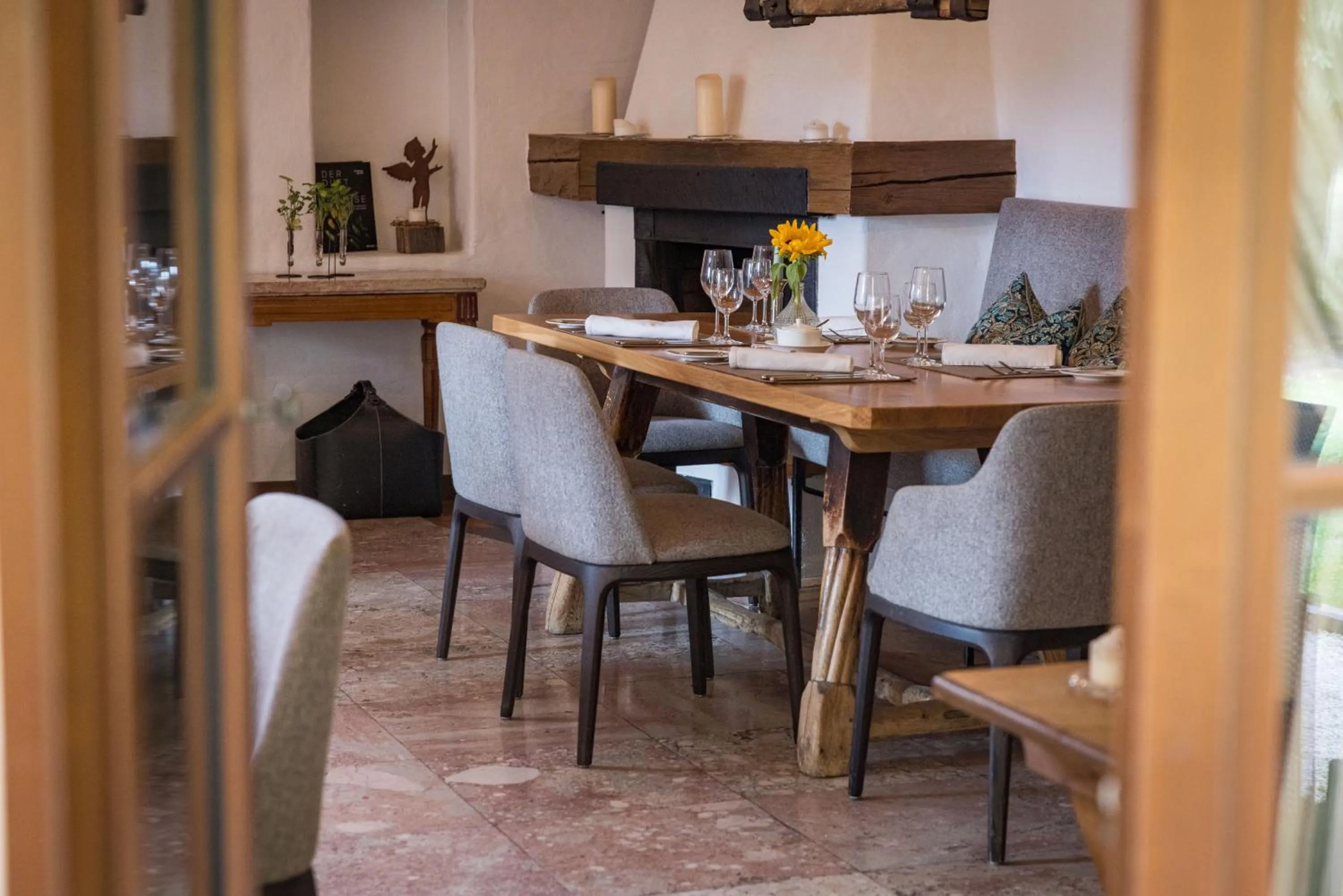 Schloss Prielau Hotel & Restaurants