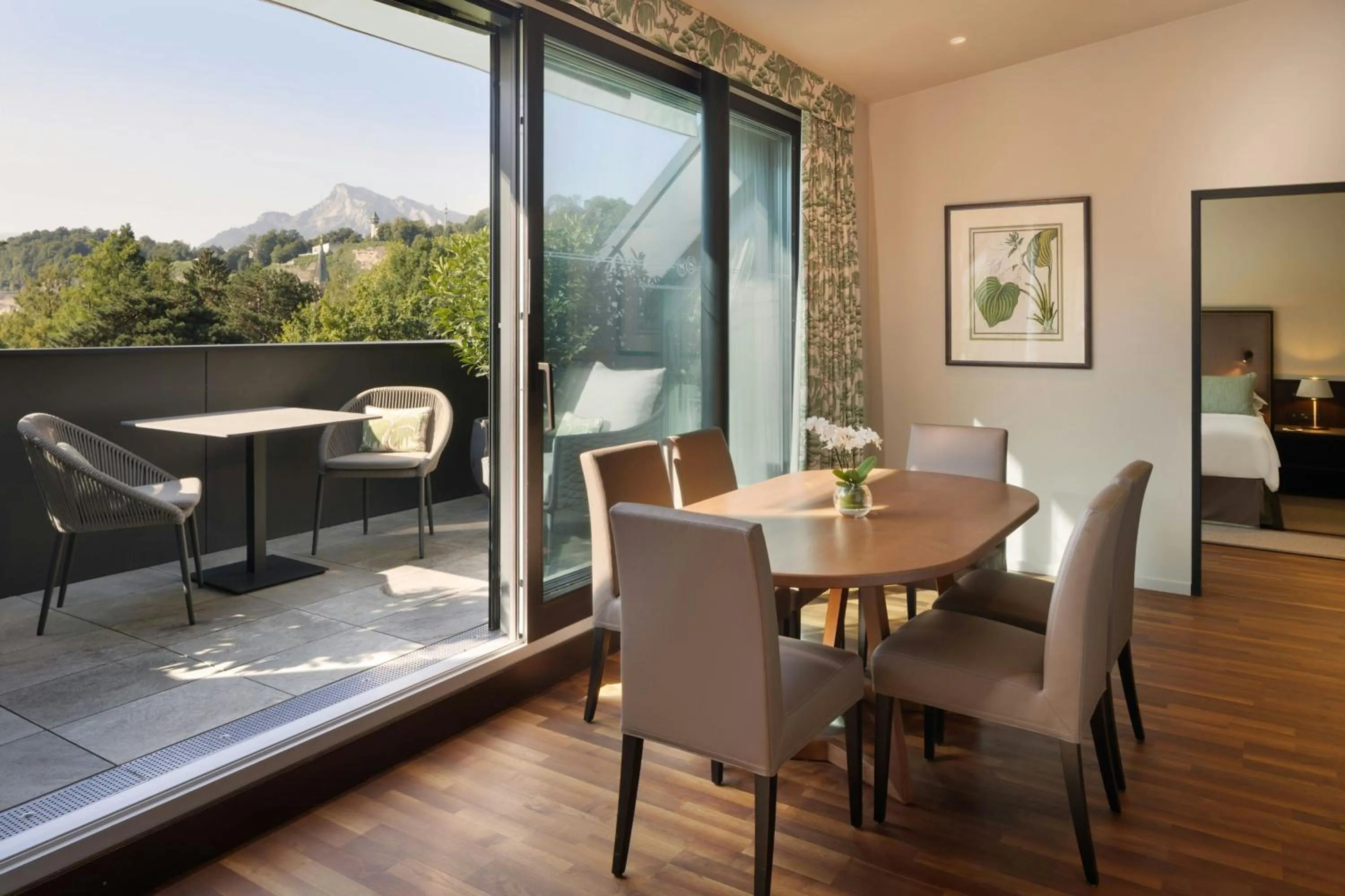 Photo of the whole room in Sheraton Grand Salzburg