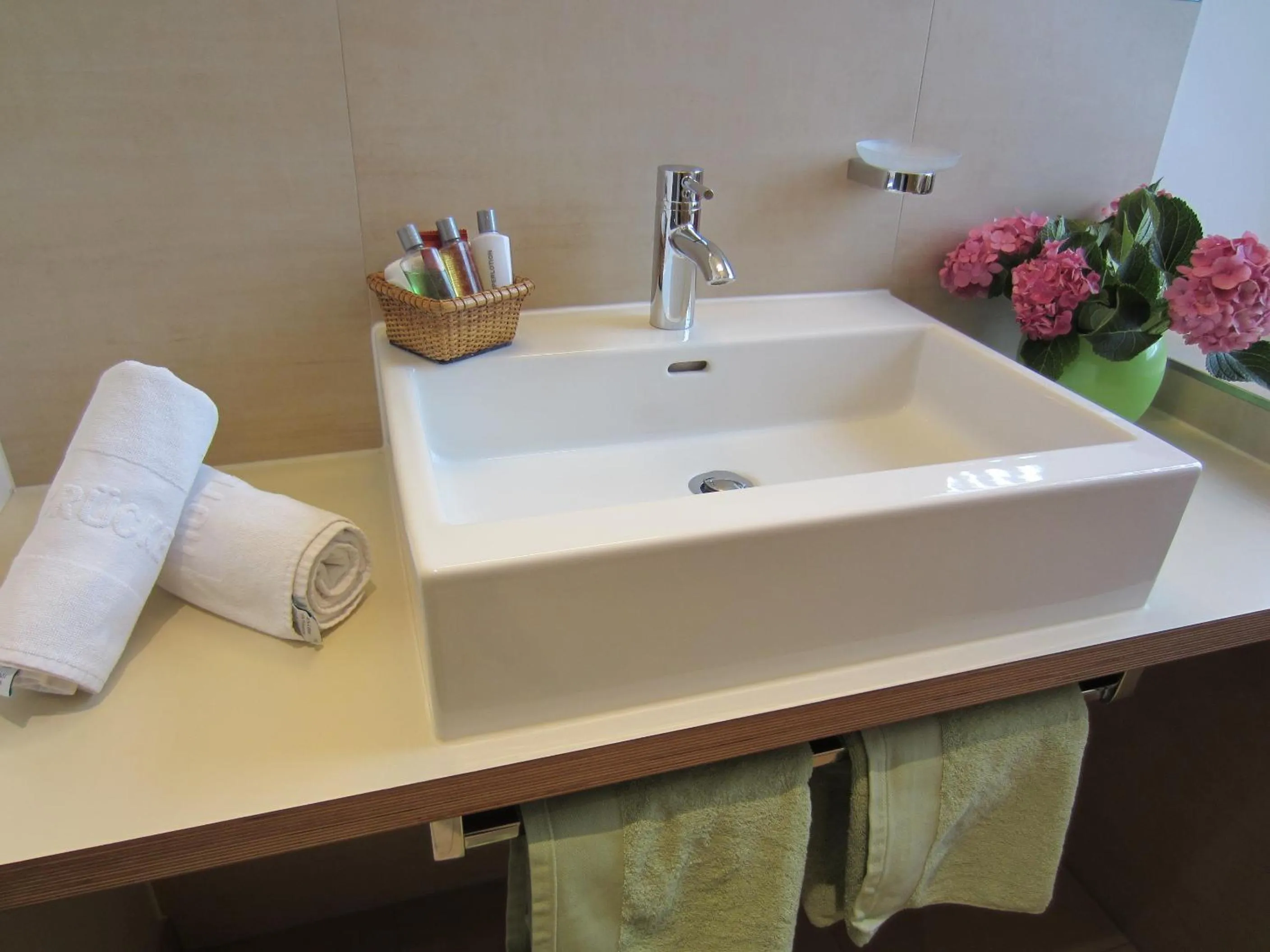 Bathroom in Hotel Plainbrücke | self check-in