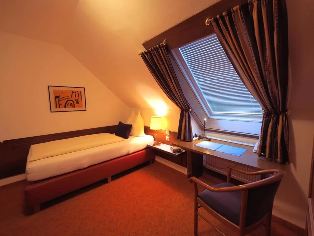 Bed in Hotel Schlair