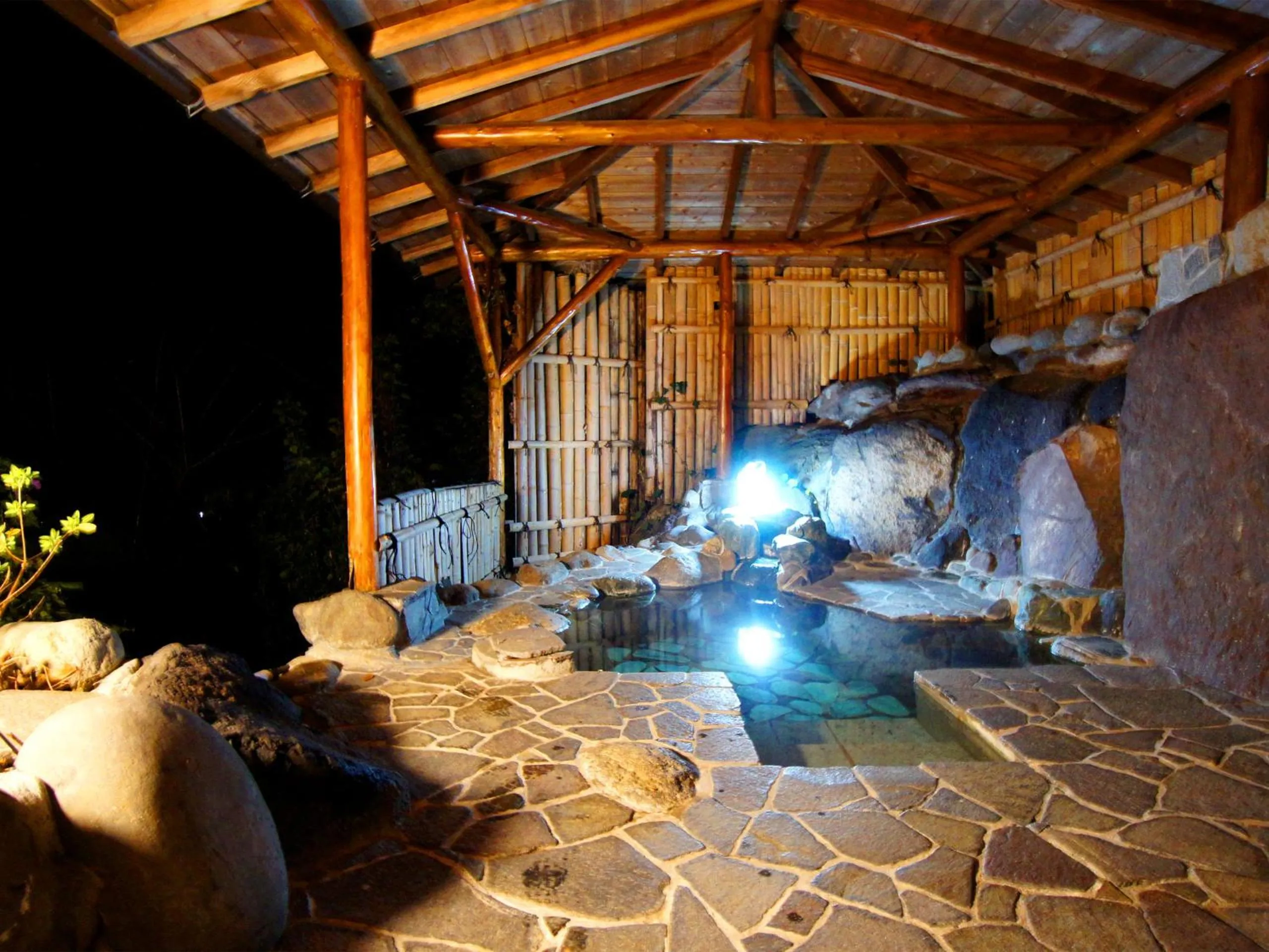 Open Air Bath in We Home Villa ～城ケ崎温泉～