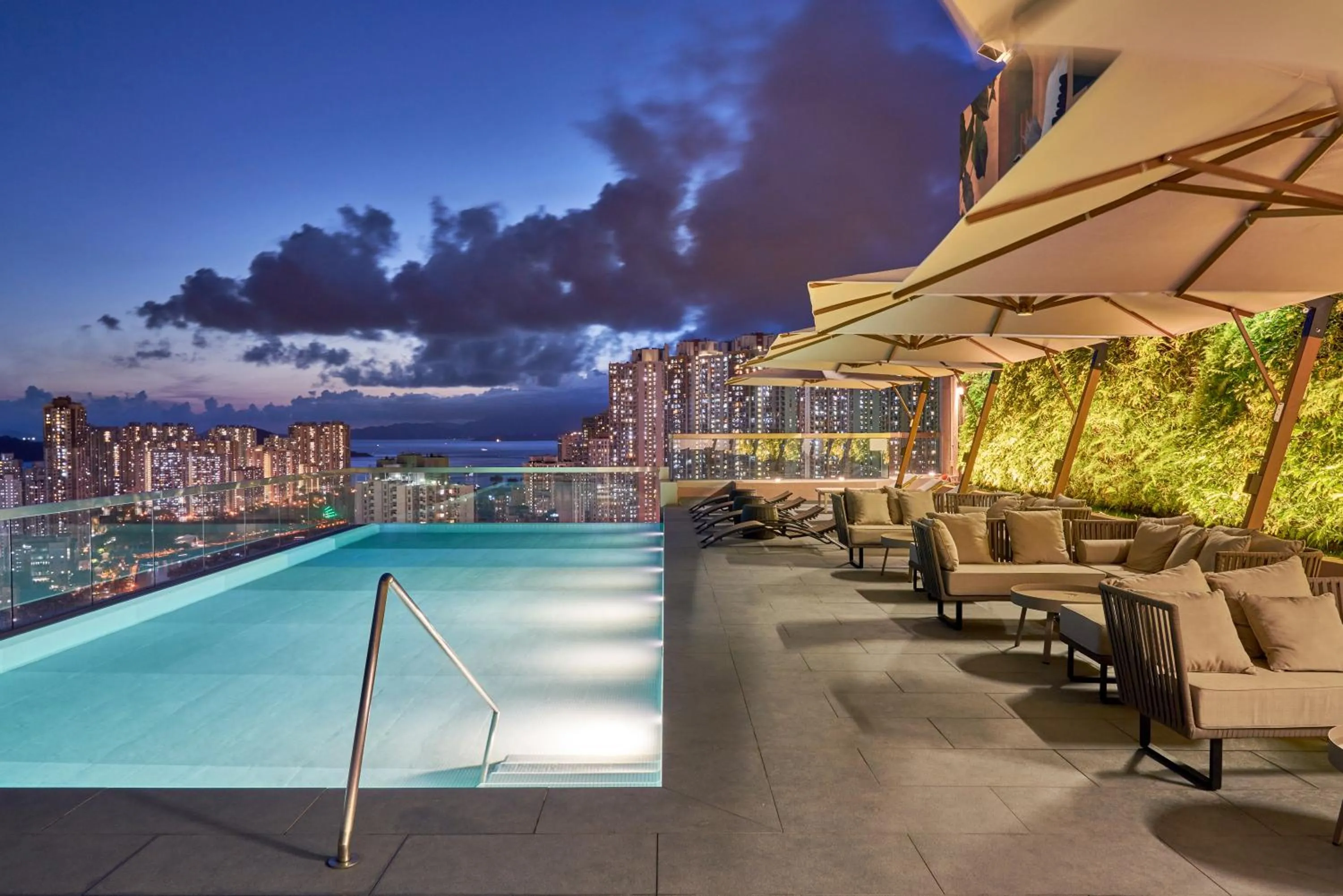 Swimming pool in the Arca