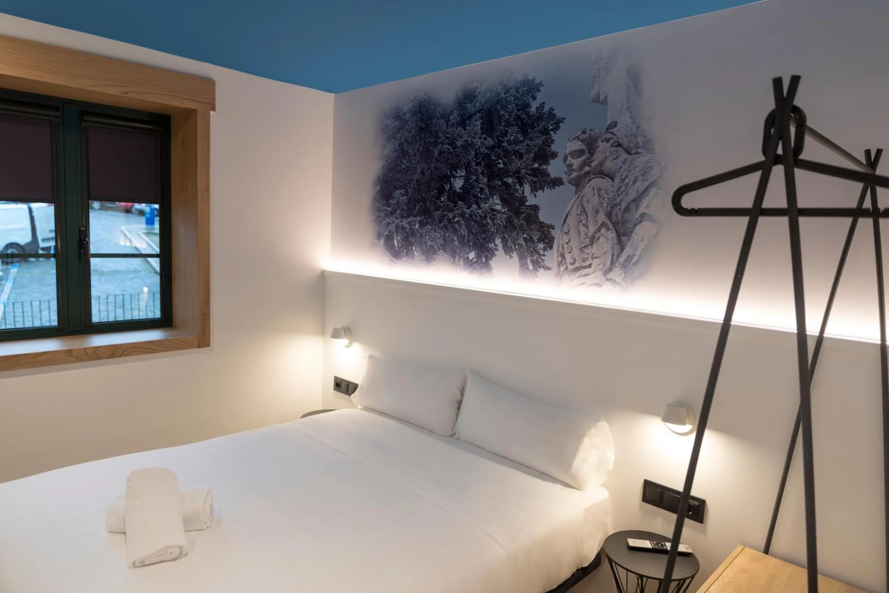 Bed in Alameda Rooms Santiago