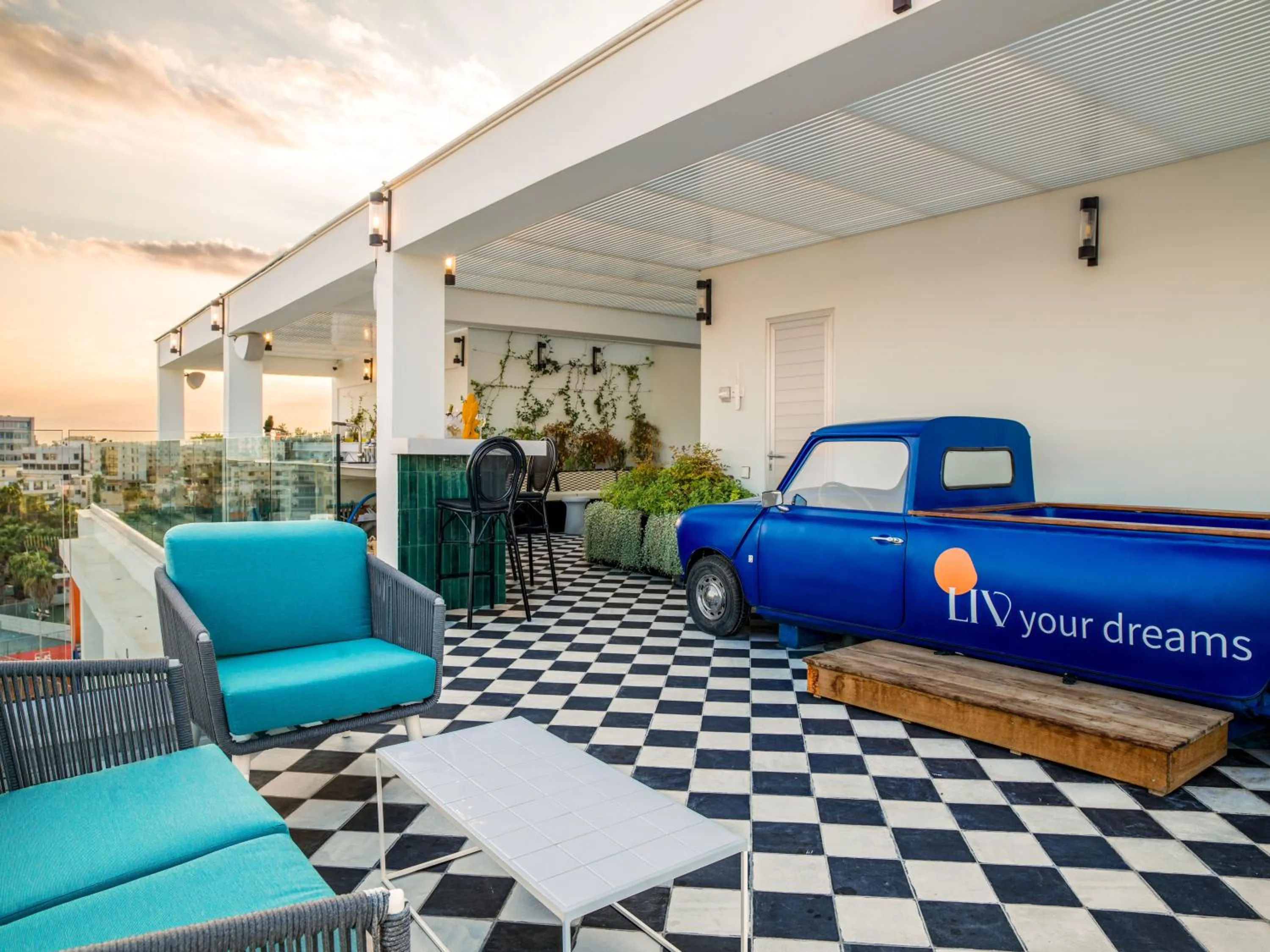 Patio in LIV URBAN Suites