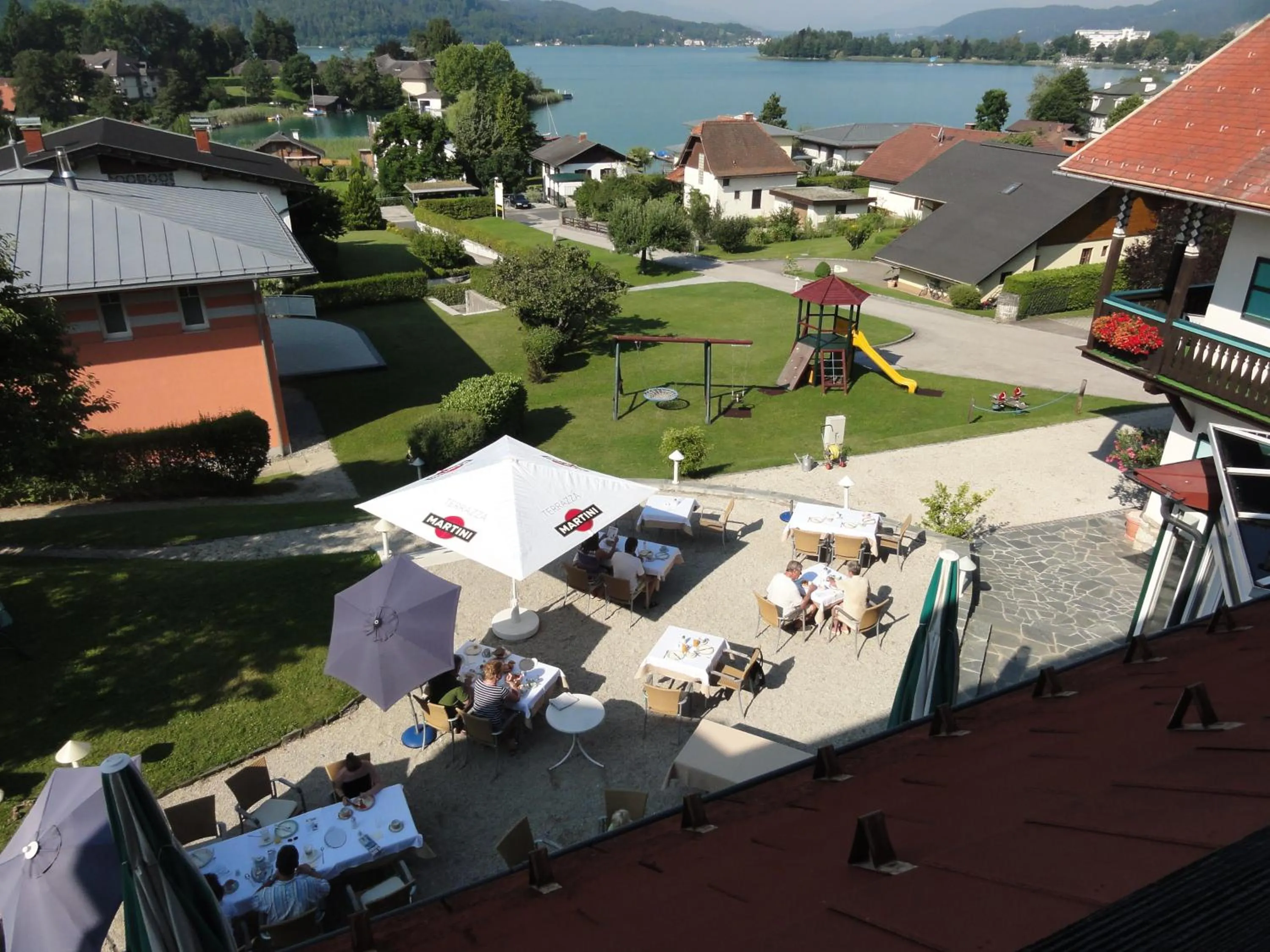 Area and facilities in Lust und Laune Hotel am Wörthersee