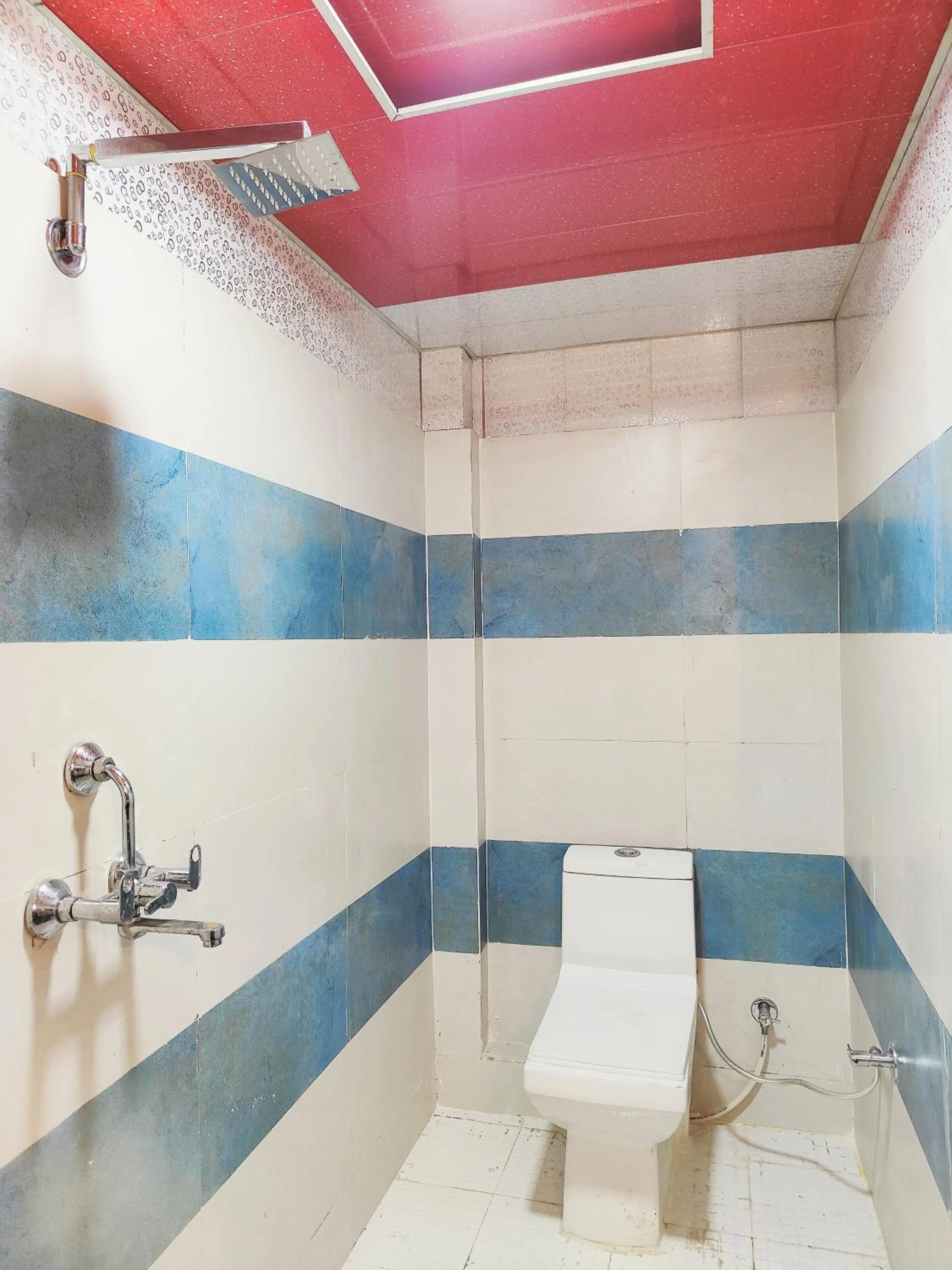 Bathroom in Hotel kingsman