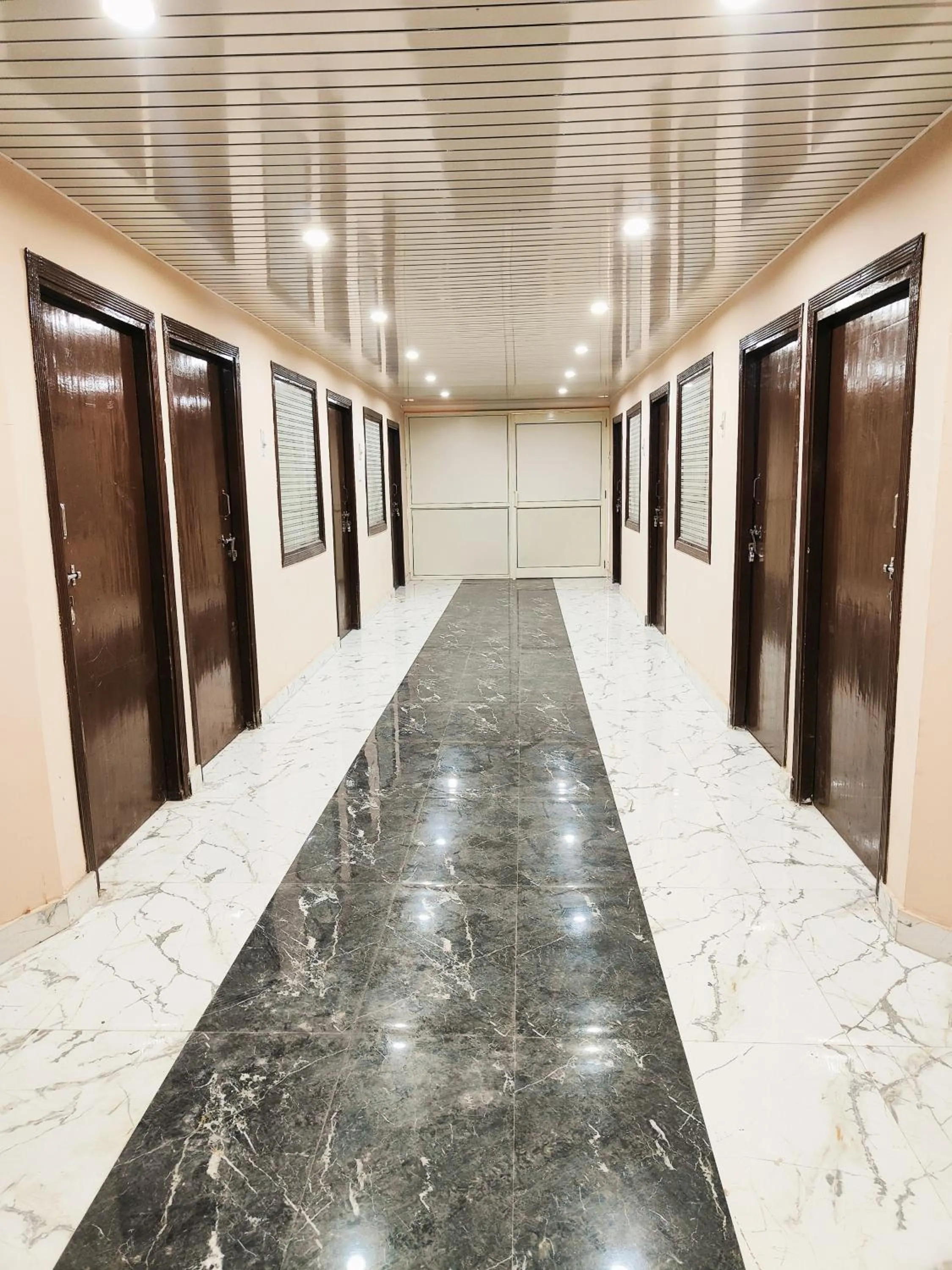 Lobby or reception in Hotel kingsman