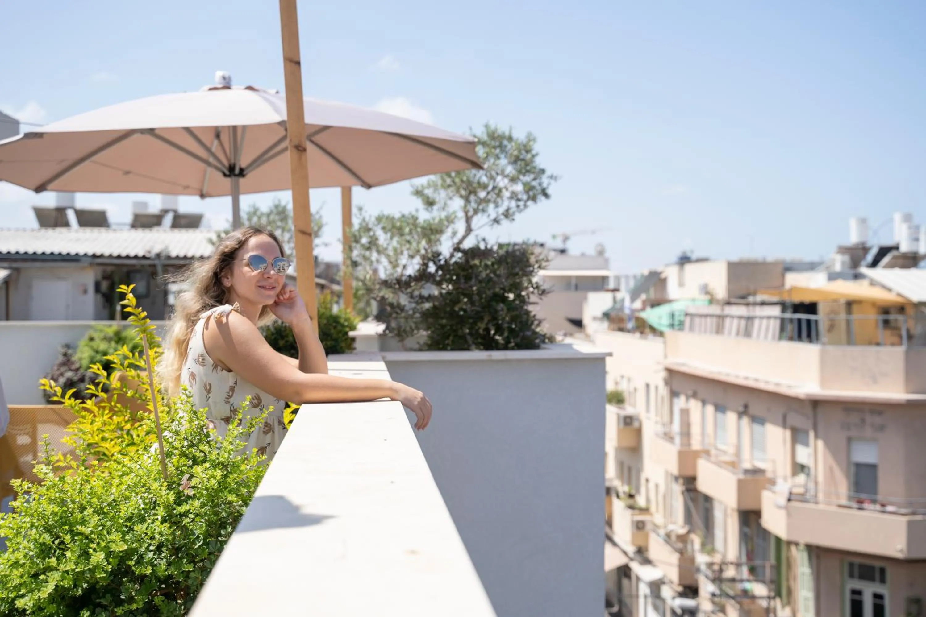 Quiet street view in De' Mar Florentine By Peraia