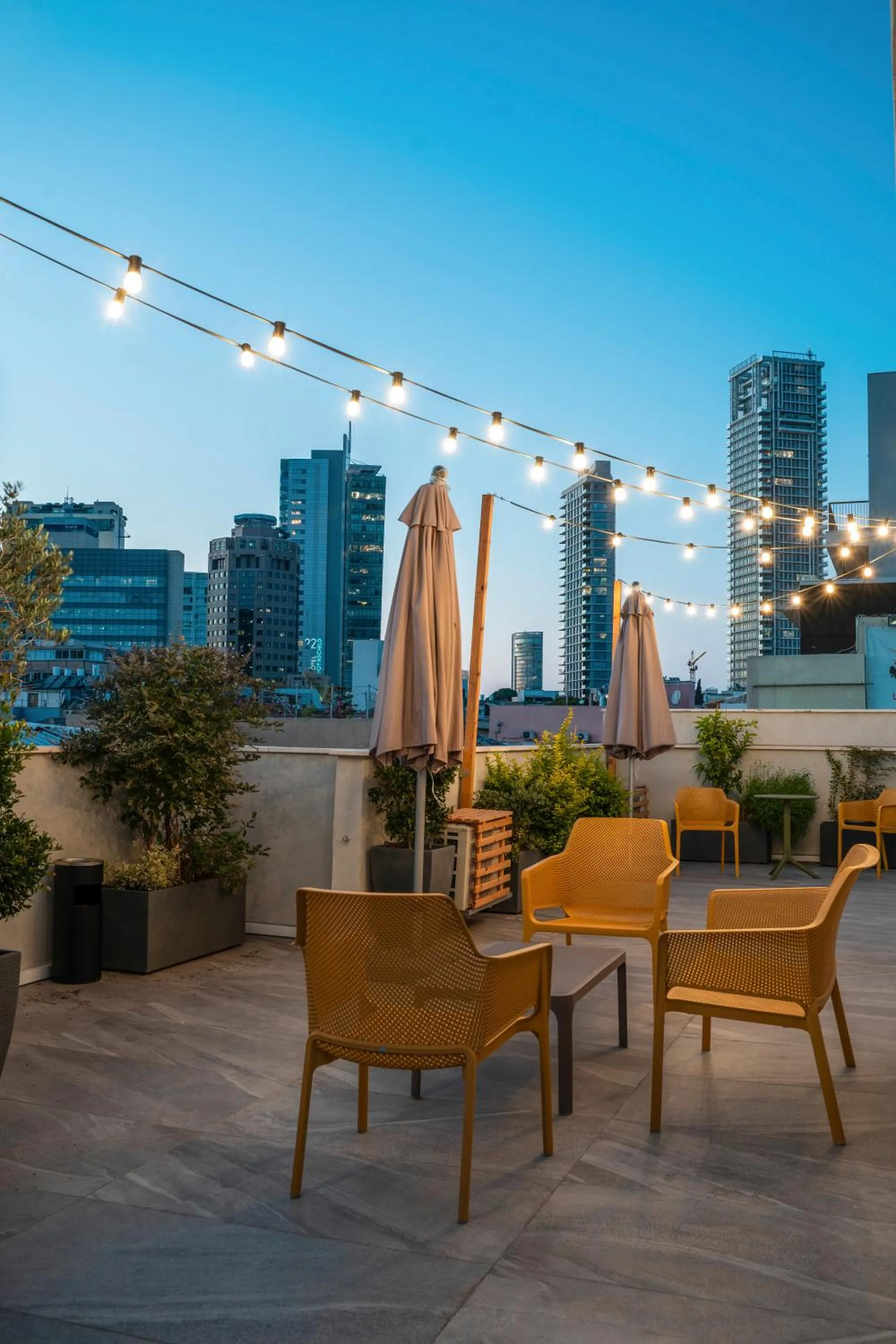 Patio in De' Mar Florentine By Peraia