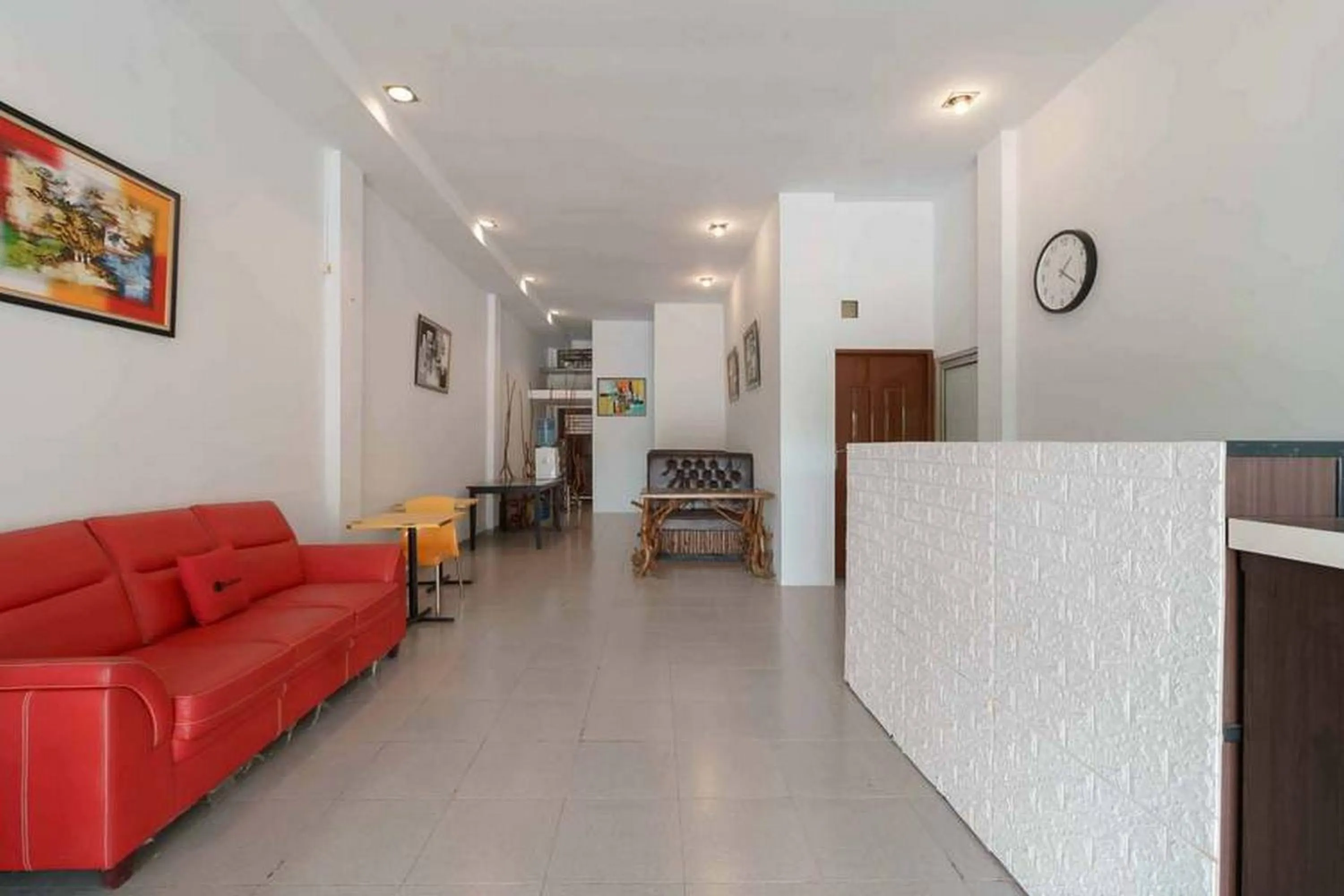 Lobby or reception in RedDoorz at Mutiara Residence Deli Serdang