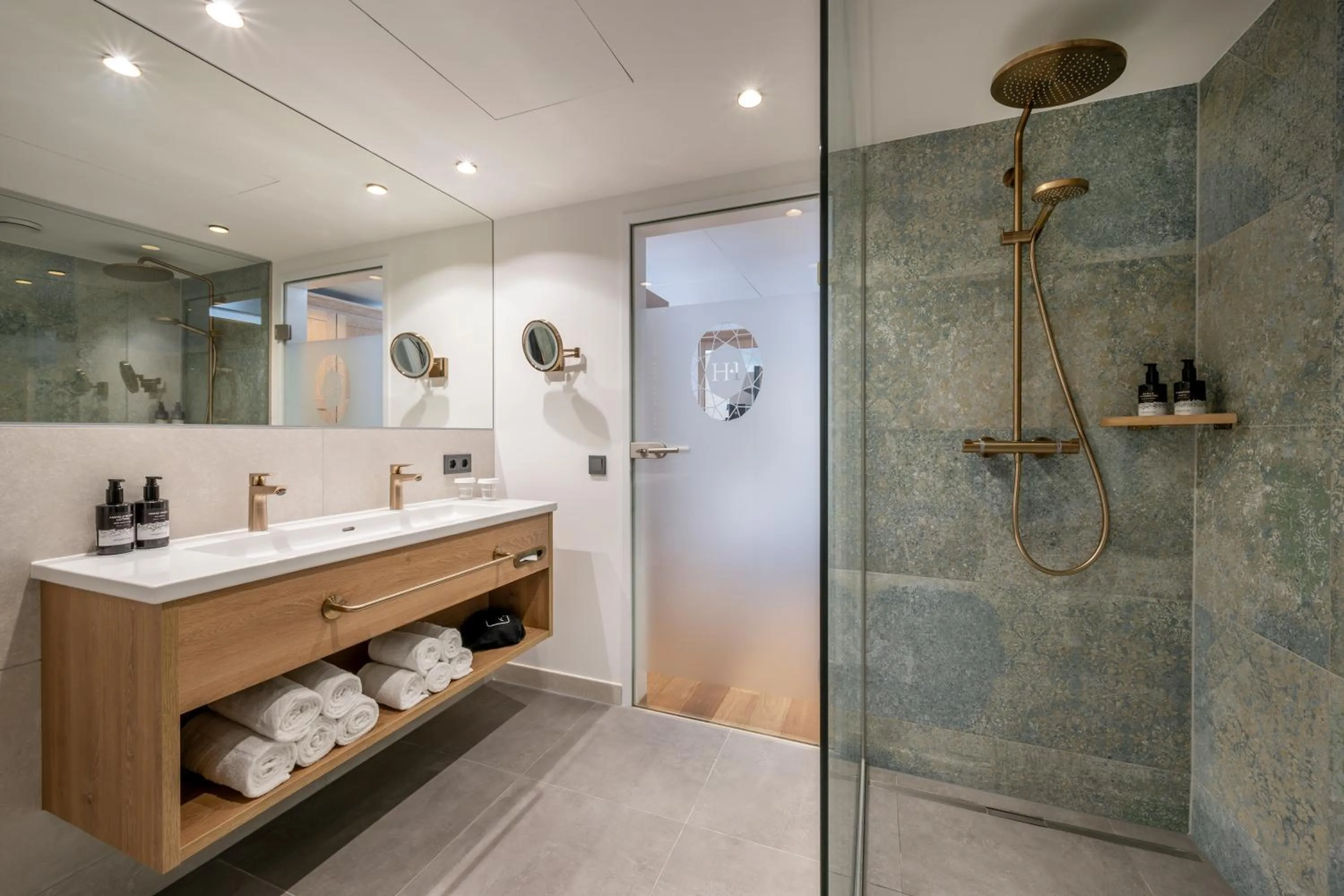 Shower in Hotel IMLAUER & Bräu