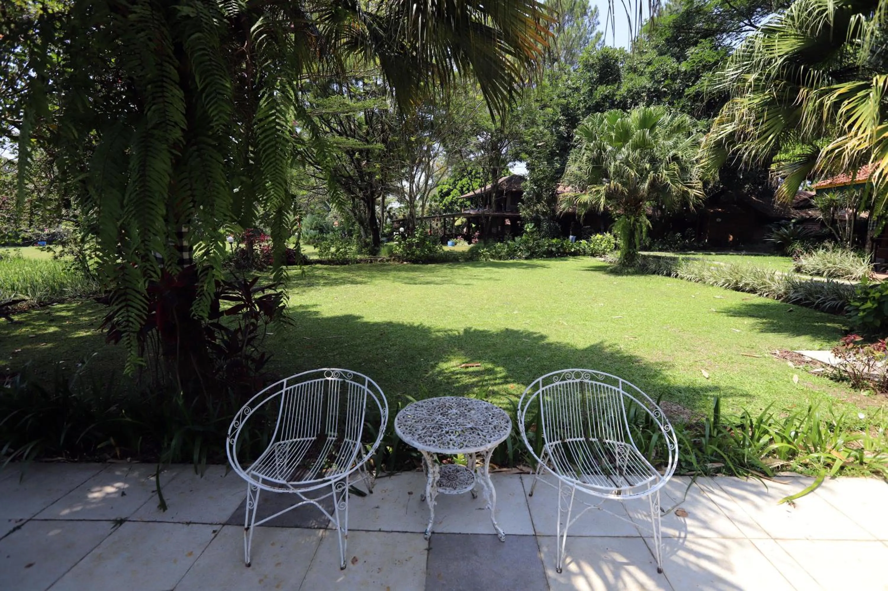 Garden in Katumbiri Resort