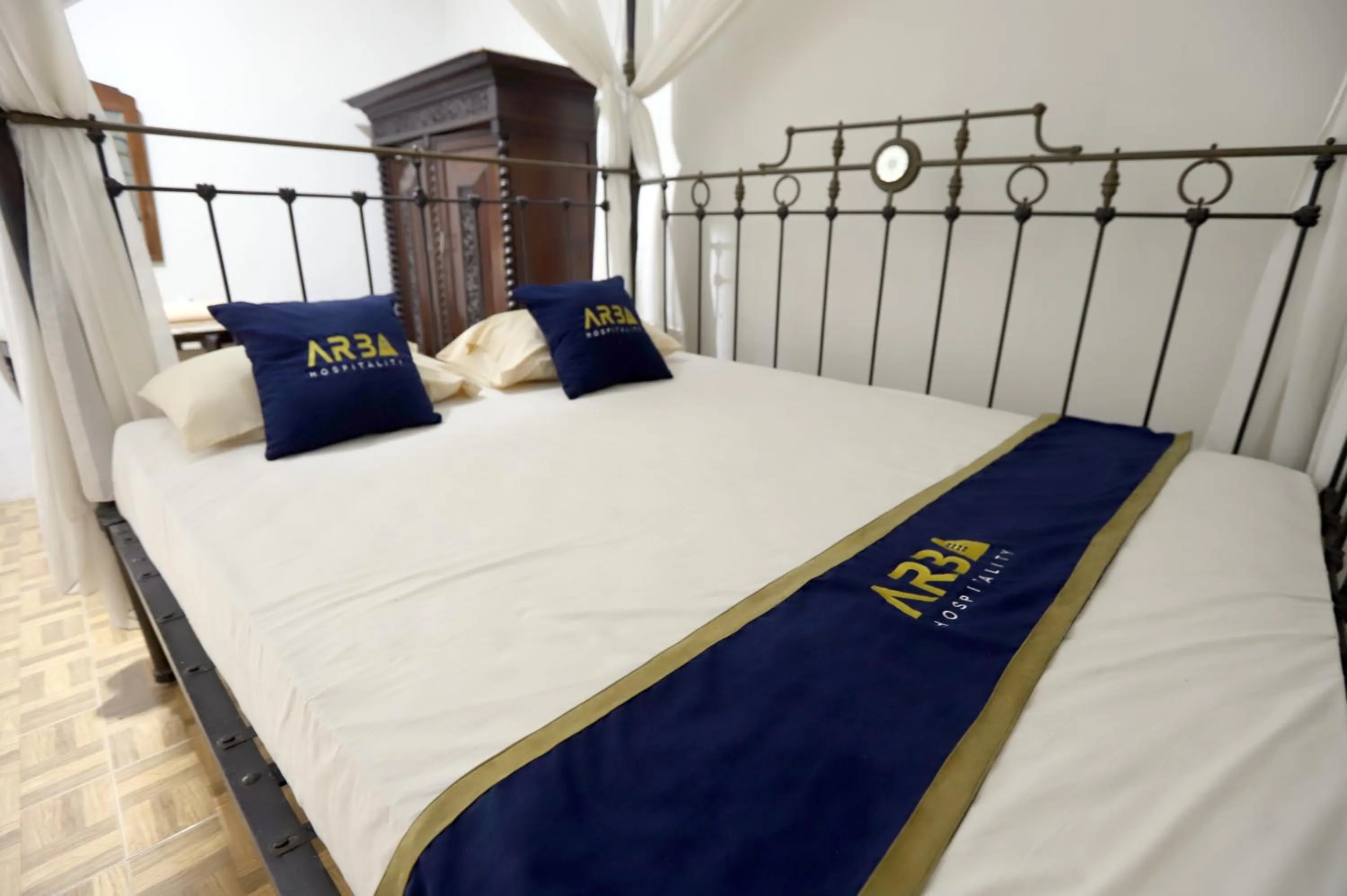 Bed in Katumbiri Resort