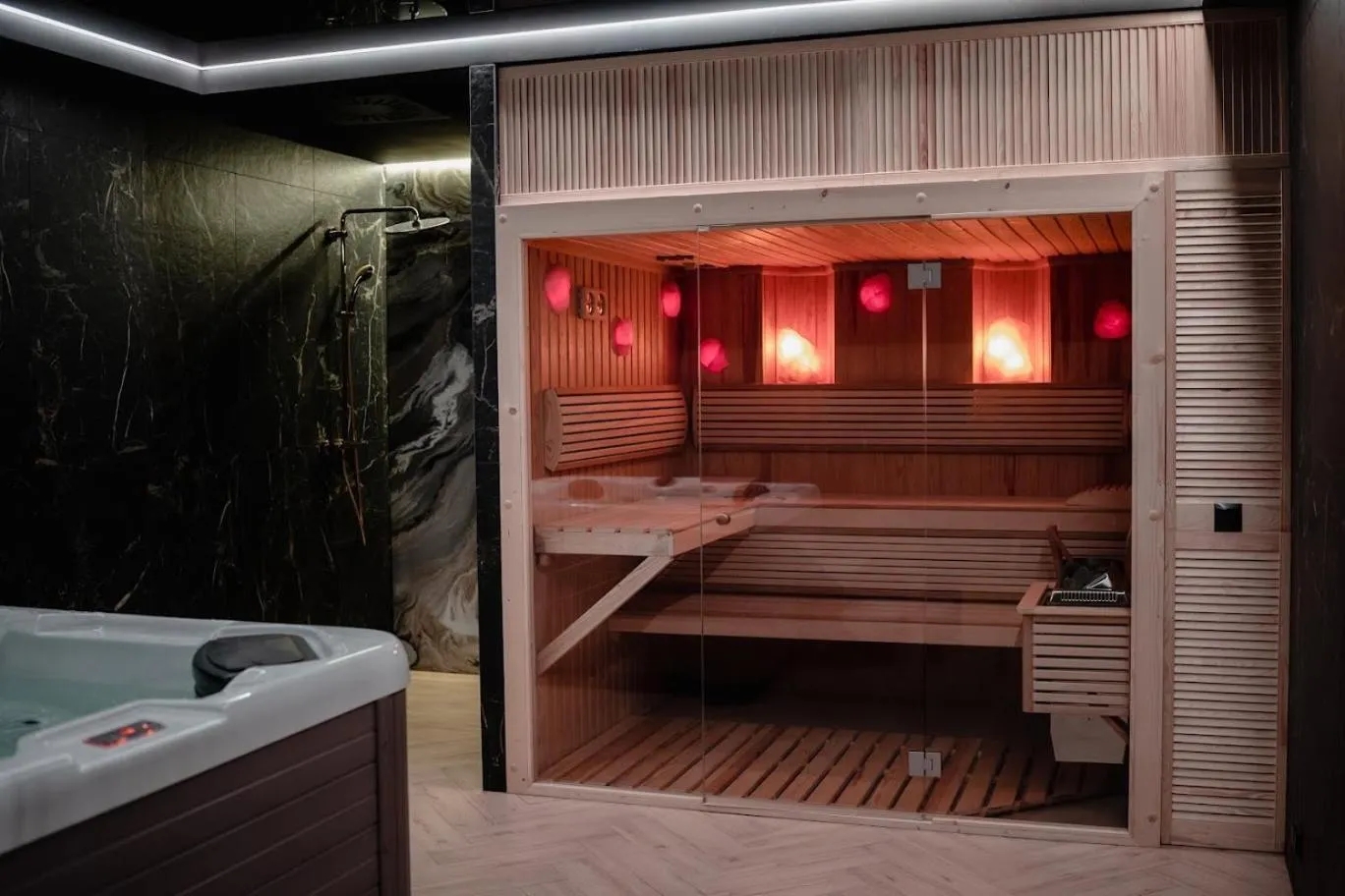 Hot Tub in Hotel Szerokie Wody Sea & Sand Ustka